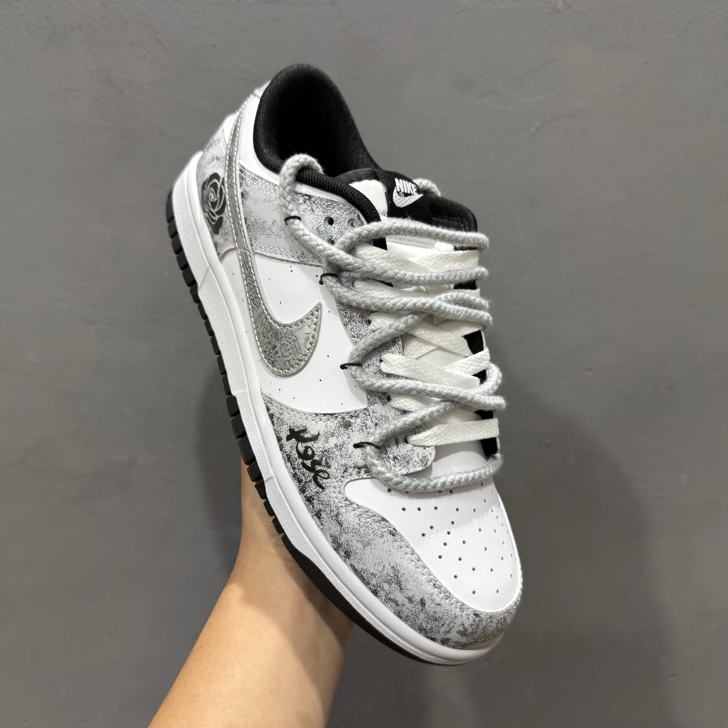 NIKE DUNK LOW RETRO 绑带联名款 耐克 低帮休闲运动板鞋 DD1391-100