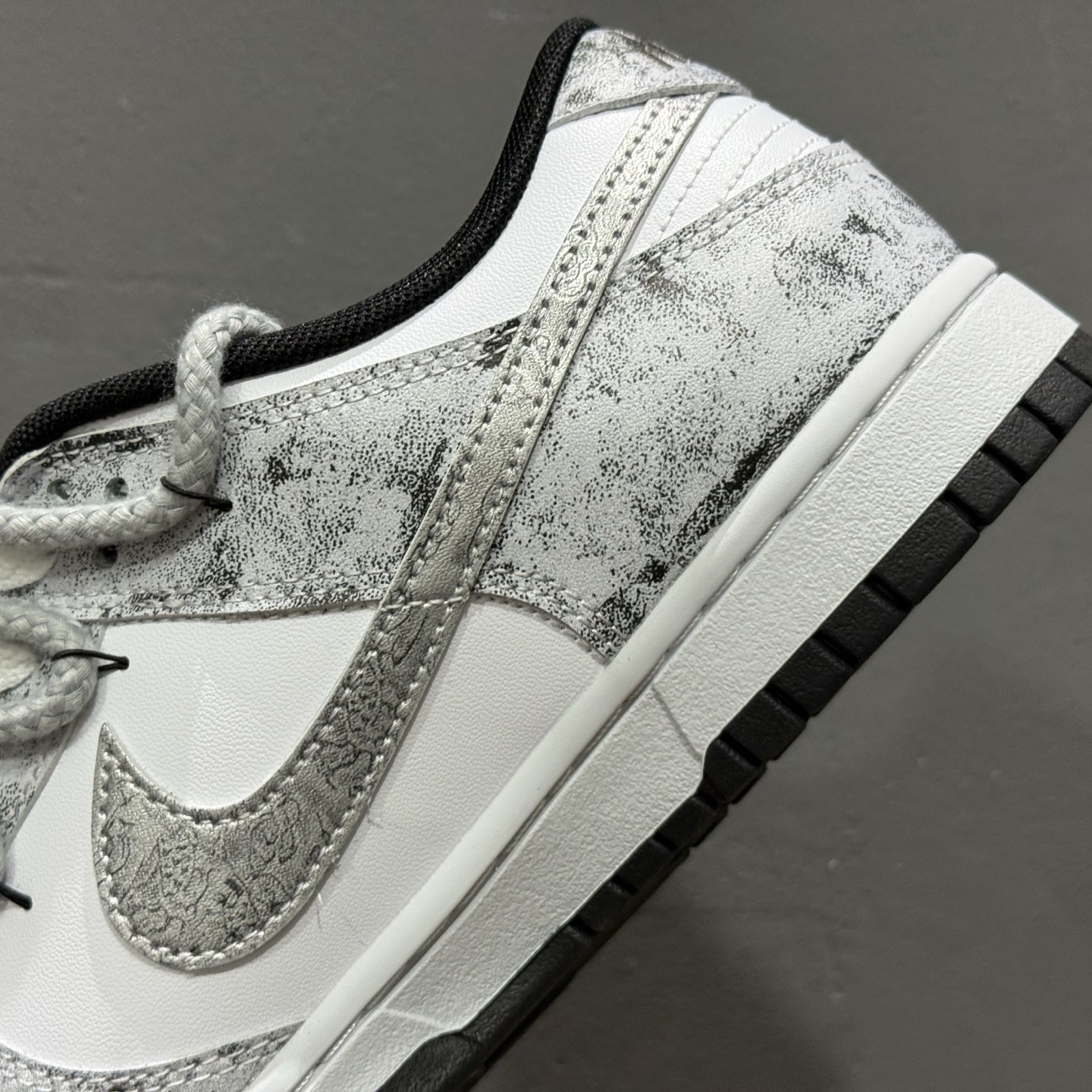 NIKE DUNK LOW RETRO 绑带联名款 耐克 低帮休闲运动板鞋 DD1391-100