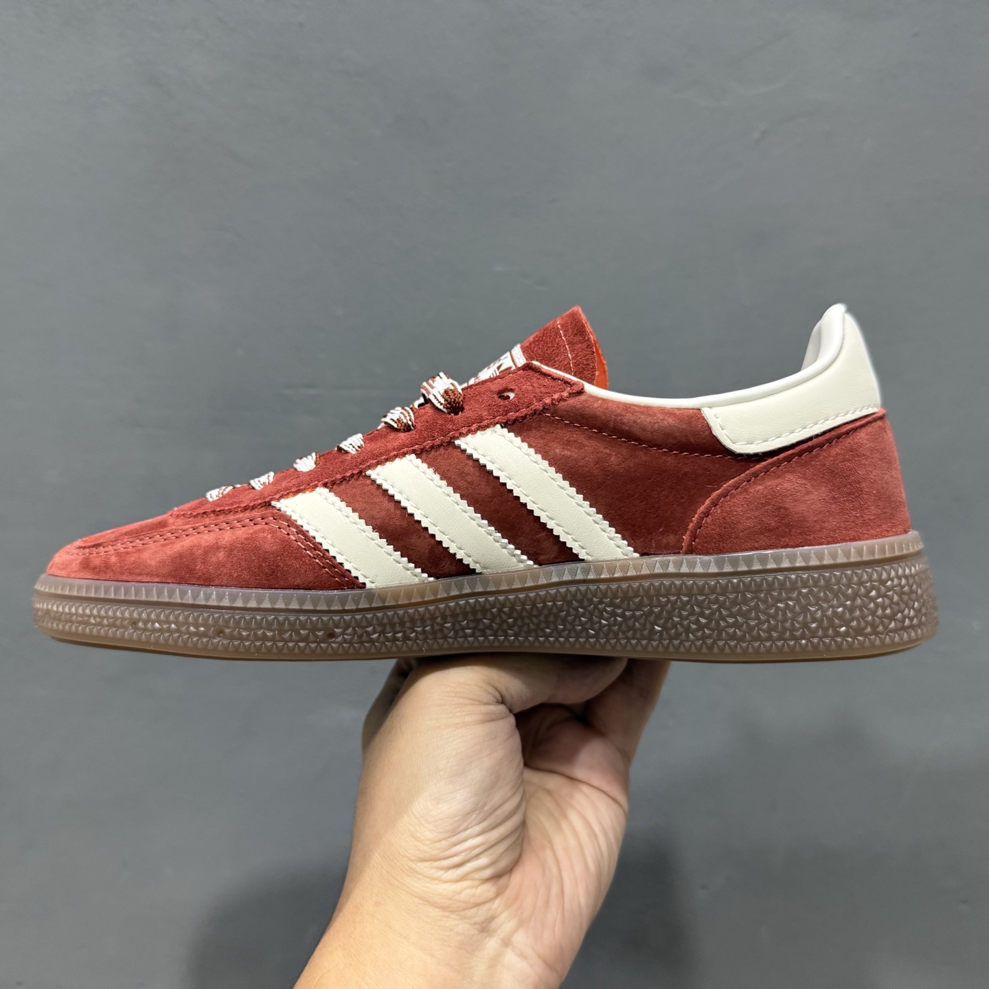 AdidHandball Spezial KI5937 阿迪达斯经典复古休闲板鞋 AdidHandball Spezial KI5937 阿迪达斯经典复古休闲板鞋