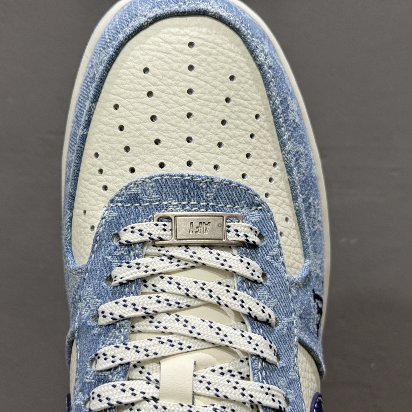 Nike Air Force 1 Low LV联名 NH0601-578 Nike Air Force 1 Low LV联名 NH0601-578