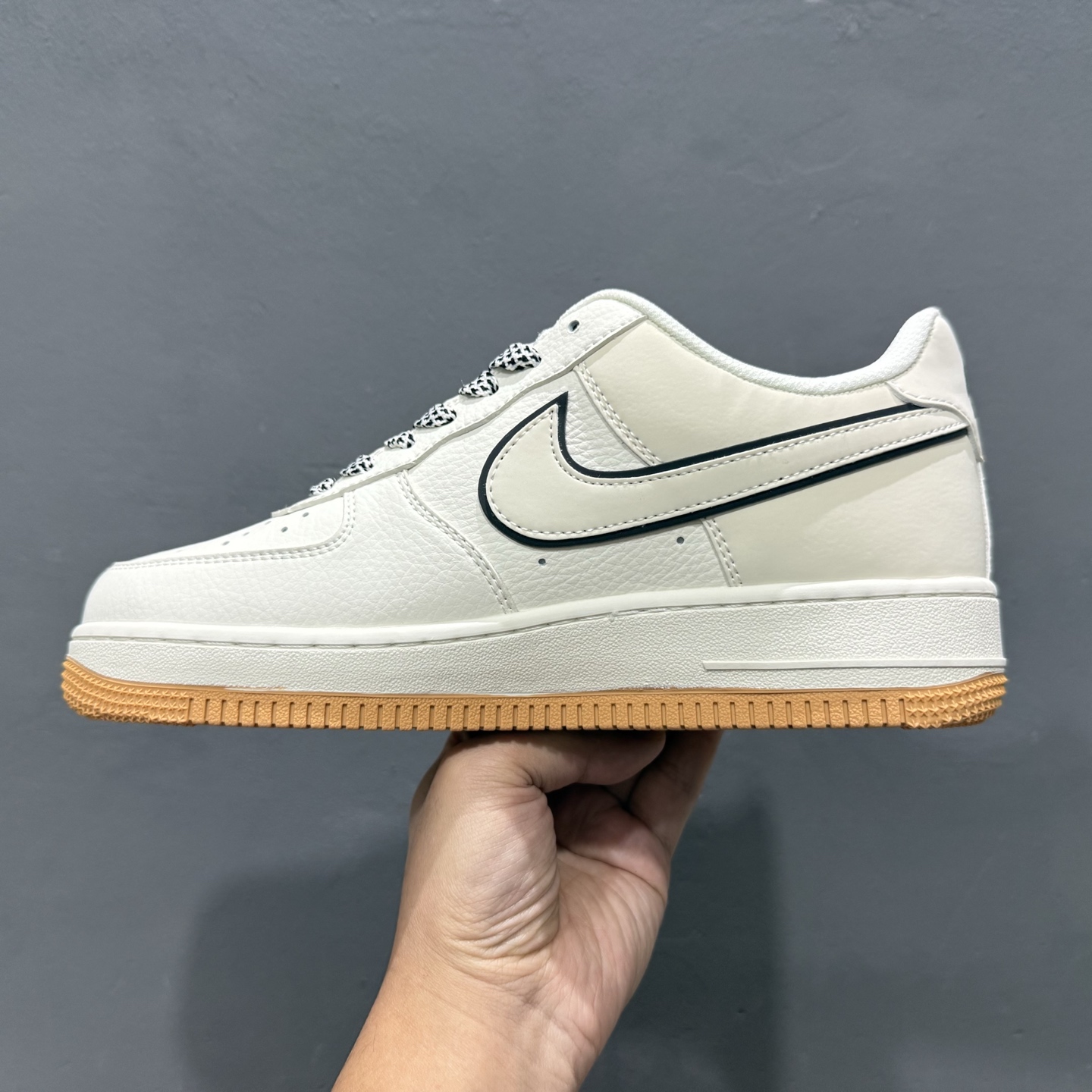 Nike W AIR FORCE 1 '07 WB “联名款”空军一号 低帮 运动鞋 CS5288-053