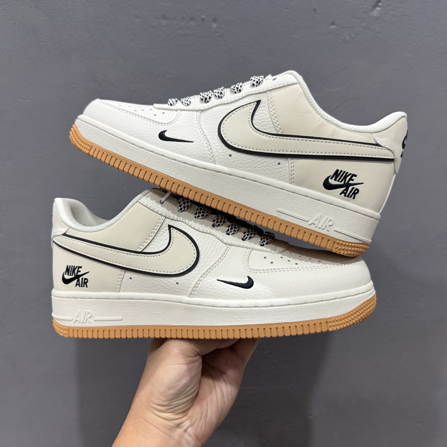 Nike W AIR FORCE 1 '07 WB “联名款”空军一号 低帮 运动鞋 CS5288-053