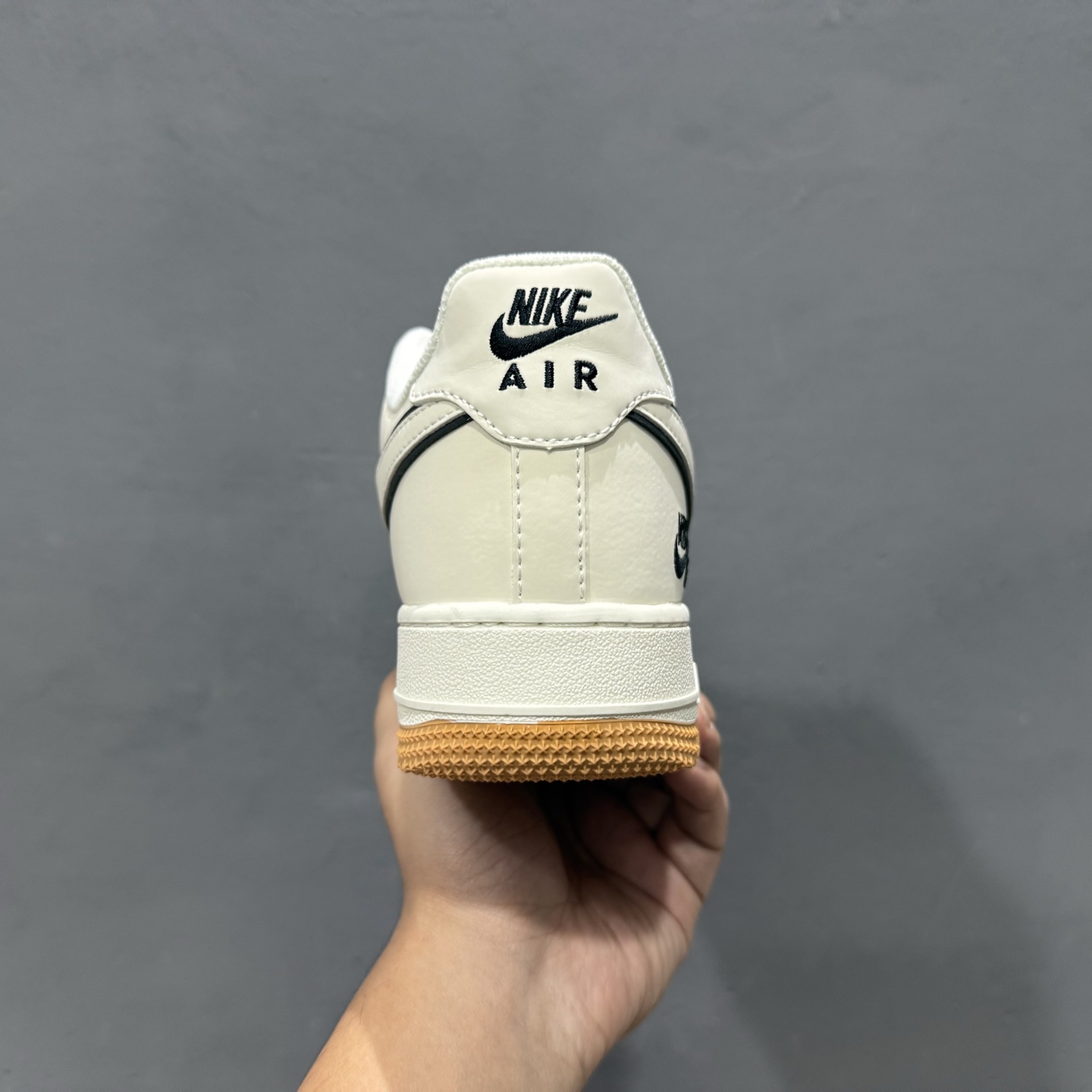 Nike W AIR FORCE 1 '07 WB “联名款”空军一号 低帮 运动鞋 CS5288-053