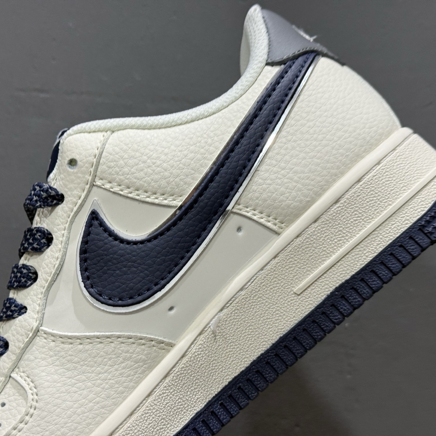Nike Air Force 1'07 Low 联名 双拼米灰蓝 空军一号低帮休闲板鞋 QW5836-026