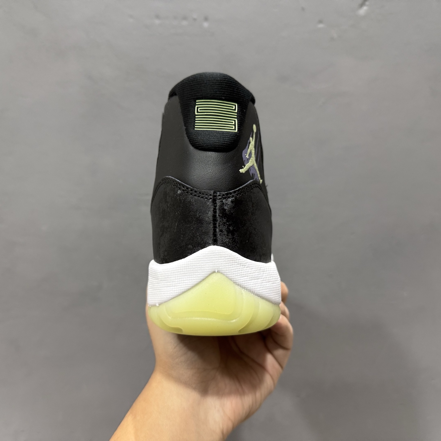 Jordan Air Jordan 11 舒适百搭 防滑耐磨 高帮 篮球鞋 黑色 万圣节 IB1378-001