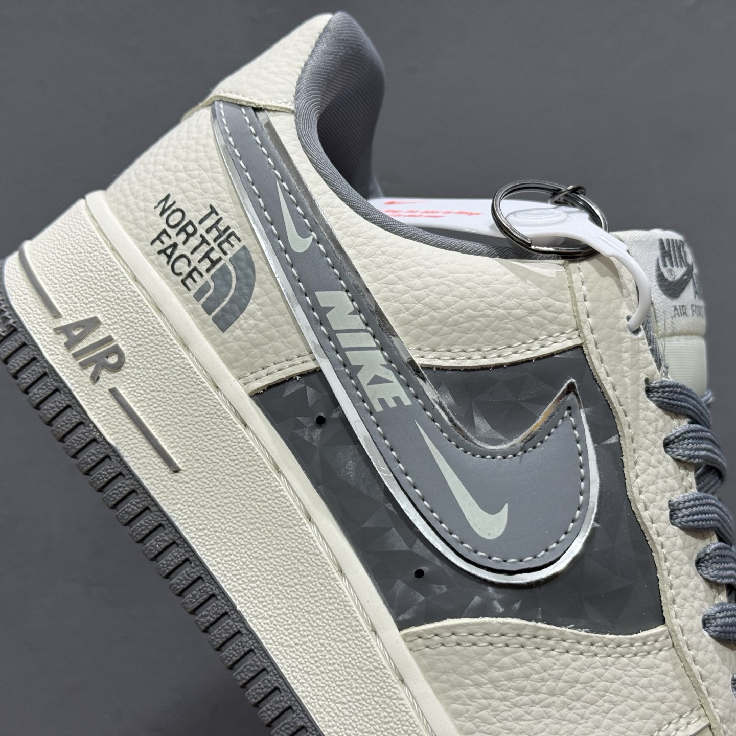 Nike Air Force 1 Low FENDI联名 DF0188-114
