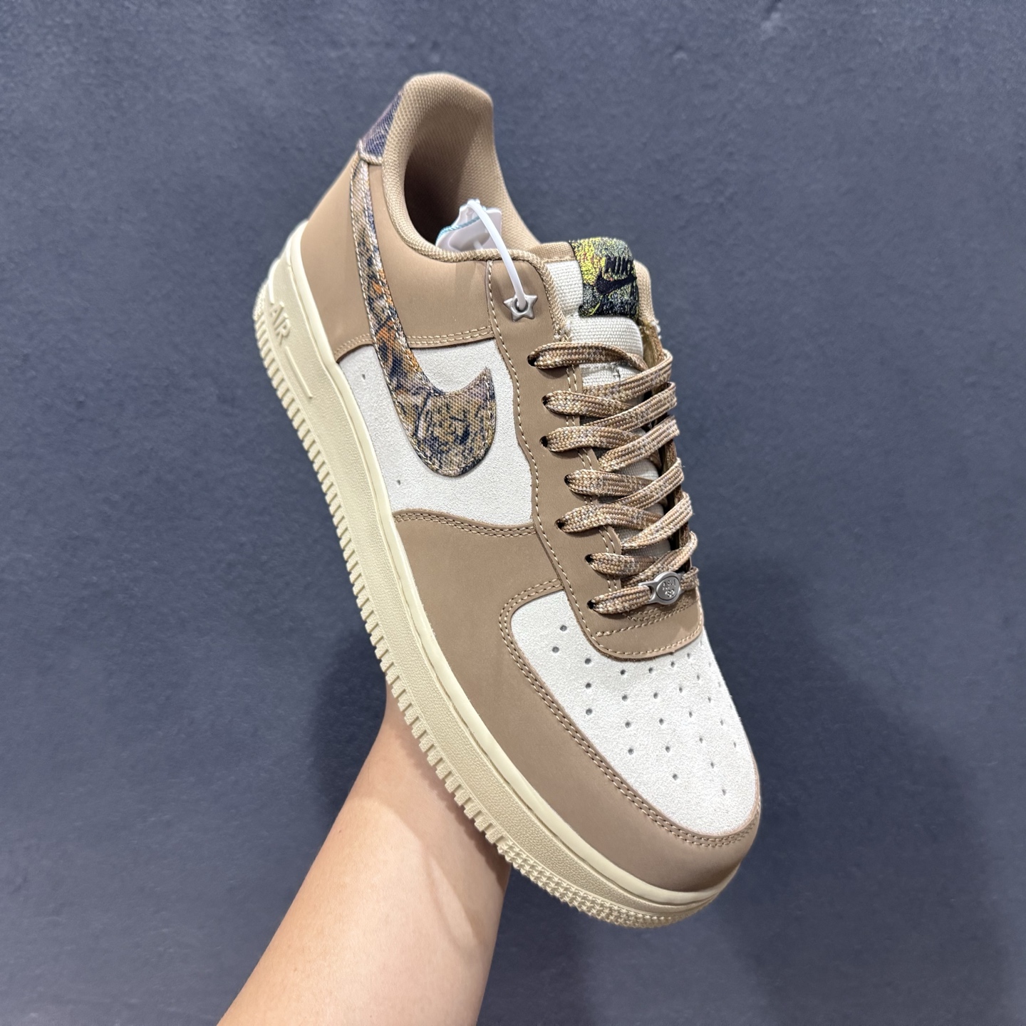 NK Air Force 1 空军一号 IO9803-200 NK Air Force 1 空军一号 IO9803-200