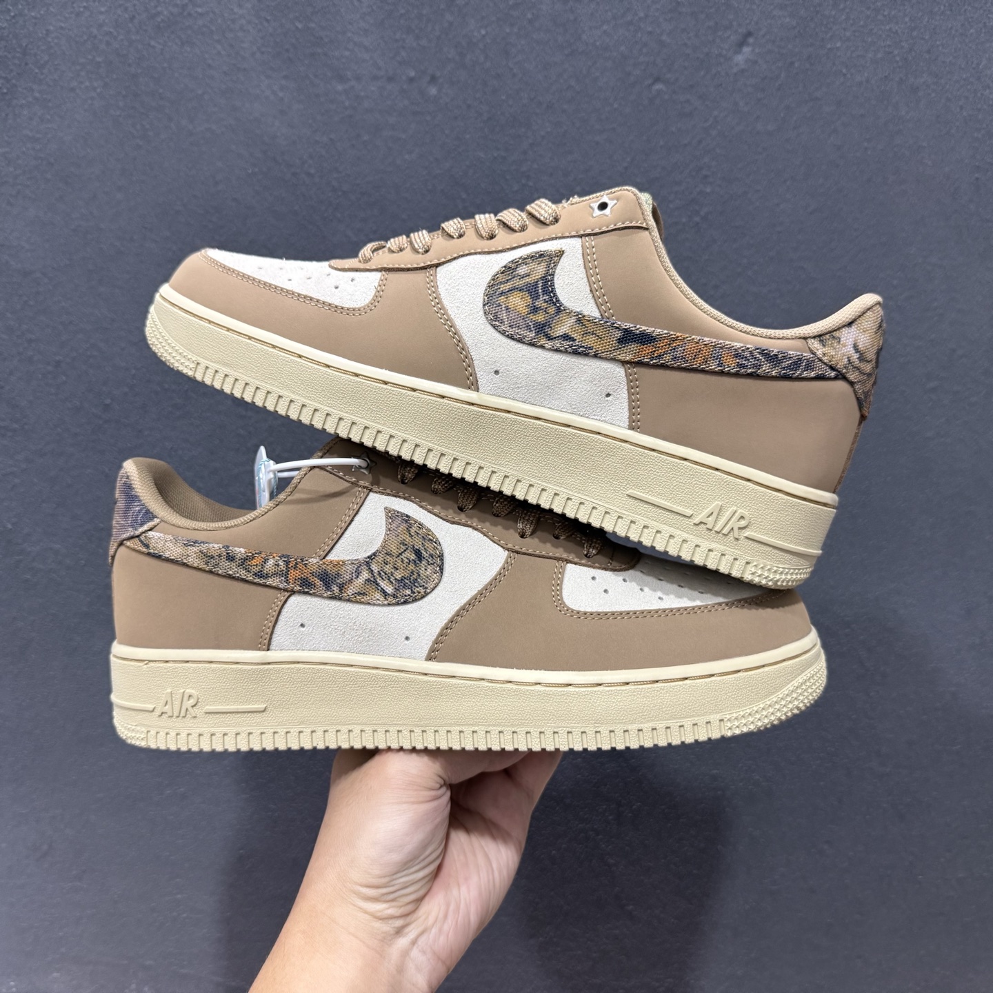 NK Air Force 1 空军一号 IO9803-200 NK Air Force 1 空军一号 IO9803-200