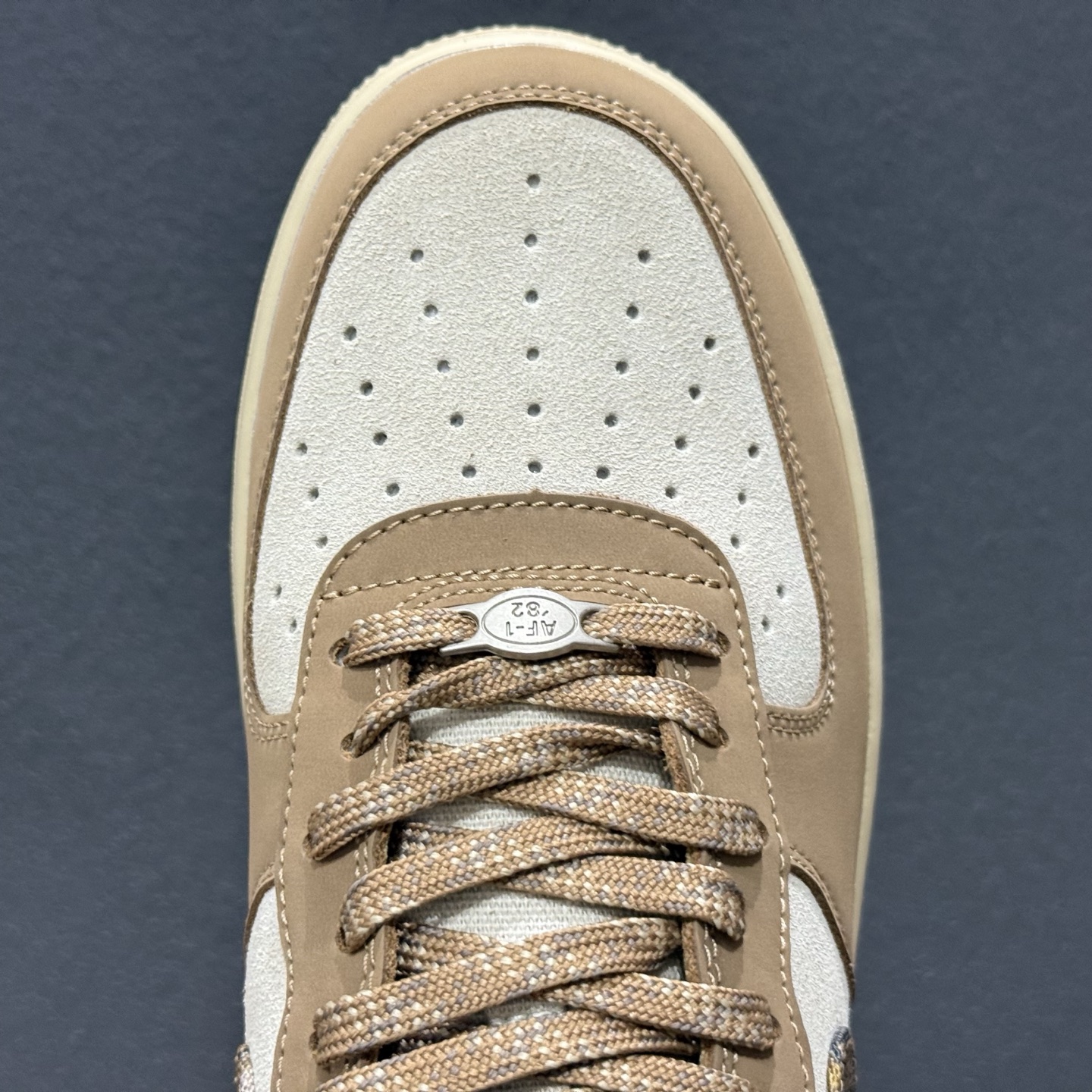 NK Air Force 1 空军一号 IO9803-200 NK Air Force 1 空军一号 IO9803-200