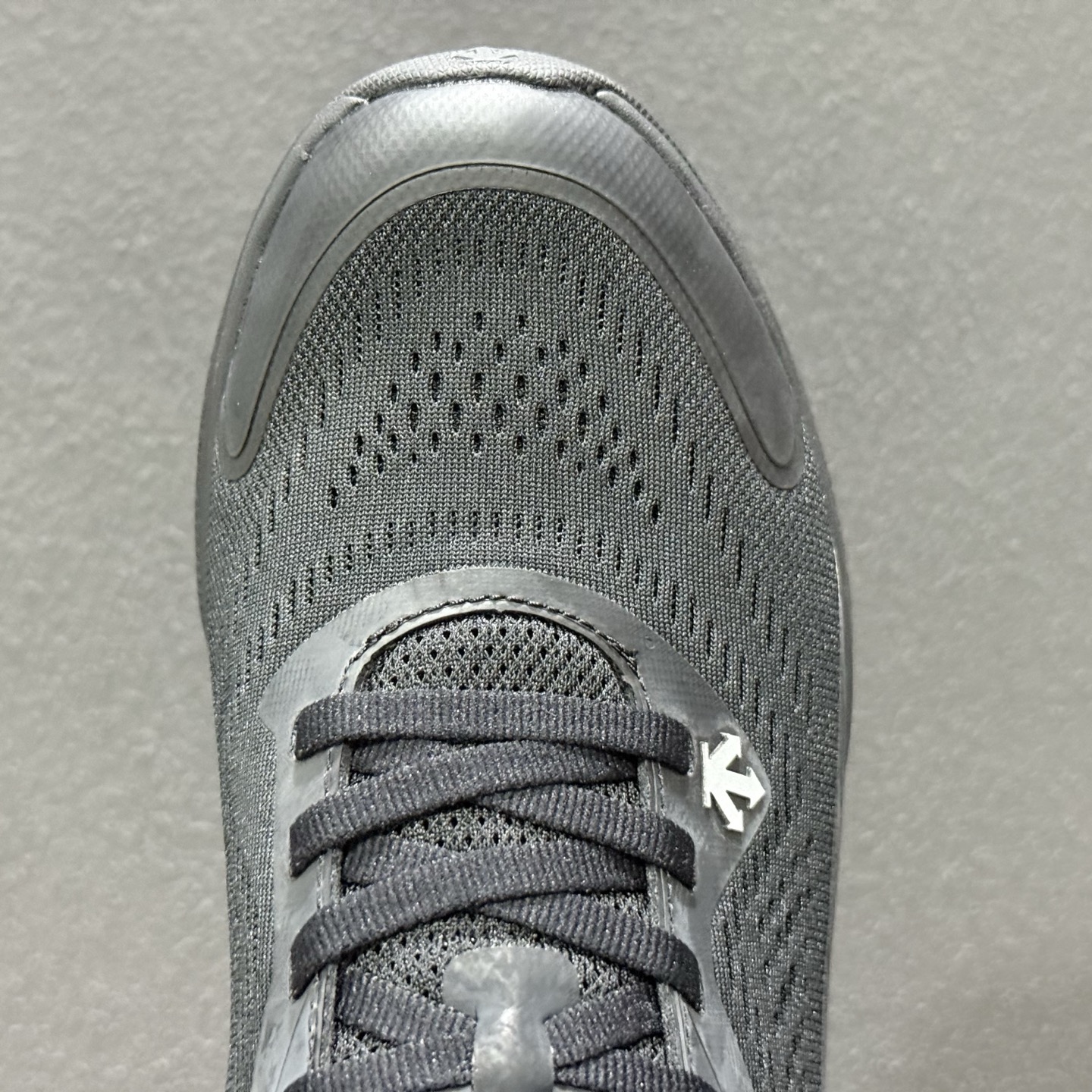 DESCENTE迪桑特 LAVITATE TRAIL WIRE 3.0 时尚休闲运动覆盖防水男子越野跑鞋