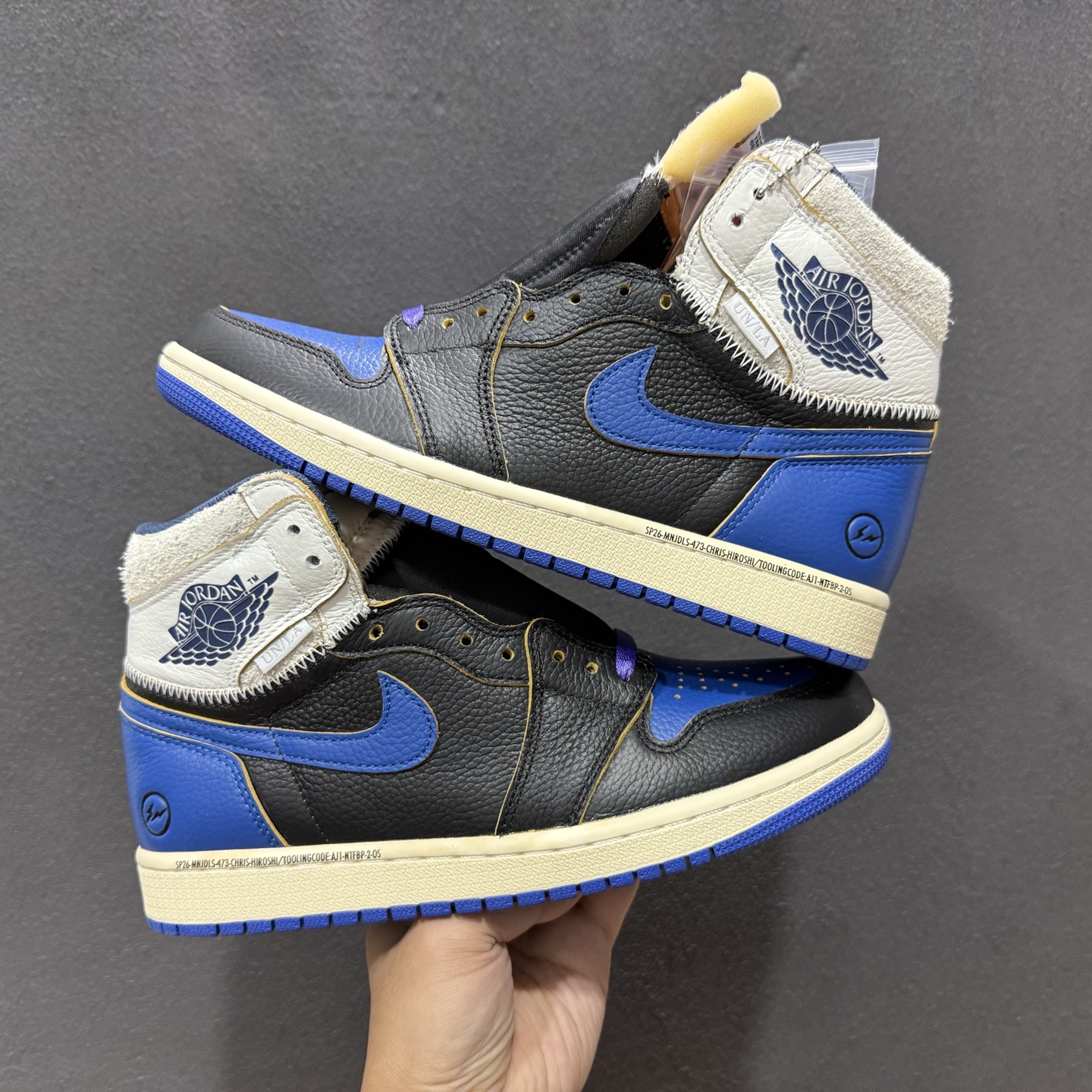 Fragment x Unix Air Jordan Jordan Retro AJ1全新解构皇家蓝 高帮篮球鞋 107847-001
