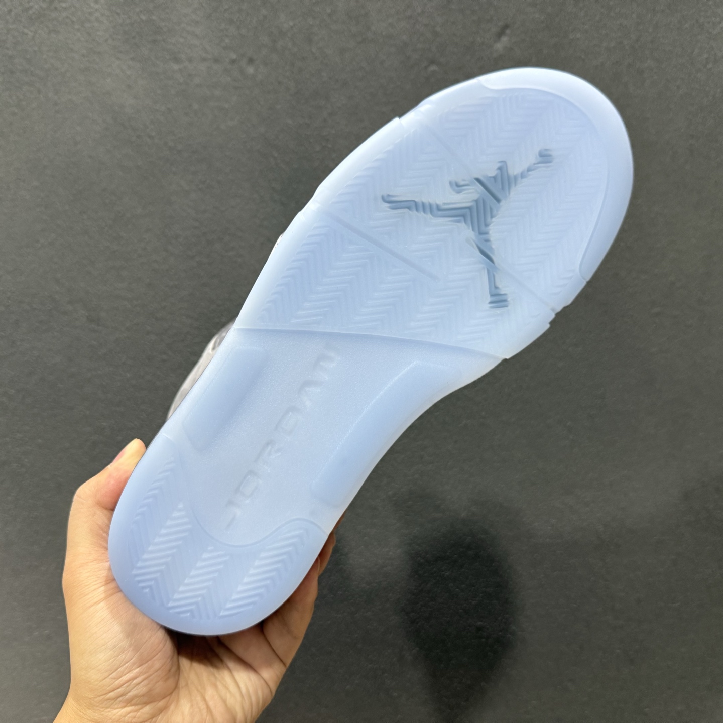 Air Jordan 5 ”Wolf Grey” AJ5 乔5狼灰 DD0587-002