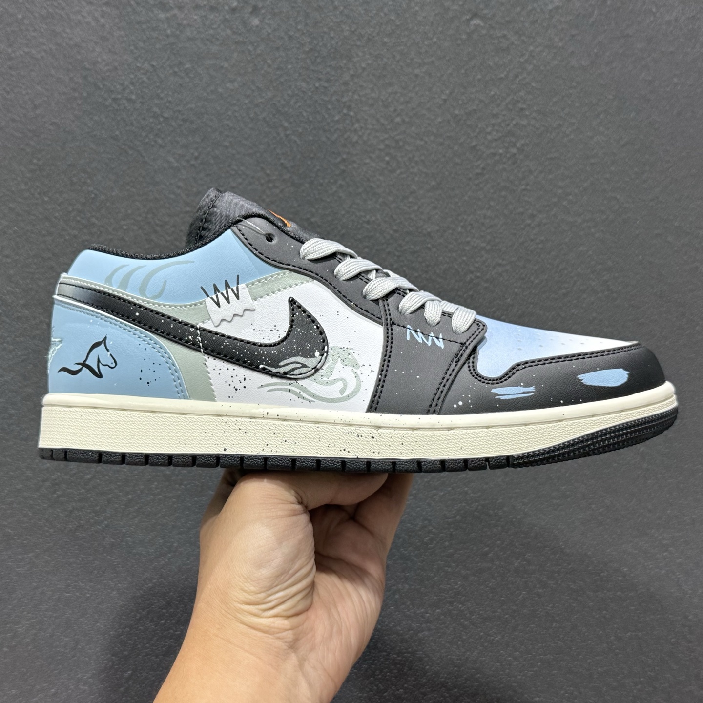 Air Jordan AJ1 Low 低帮 553558-081