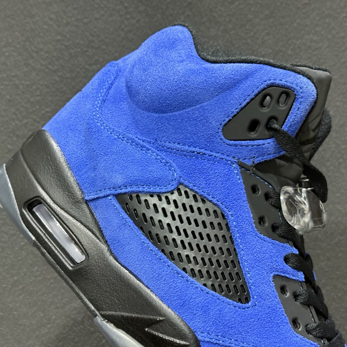 Awake NY x Air Jordan 5 Retro AJ5乔5蓝麂皮 D0587-400 Awake NY x Air Jordan 5 Retro AJ5乔5蓝麂皮 D0587-400