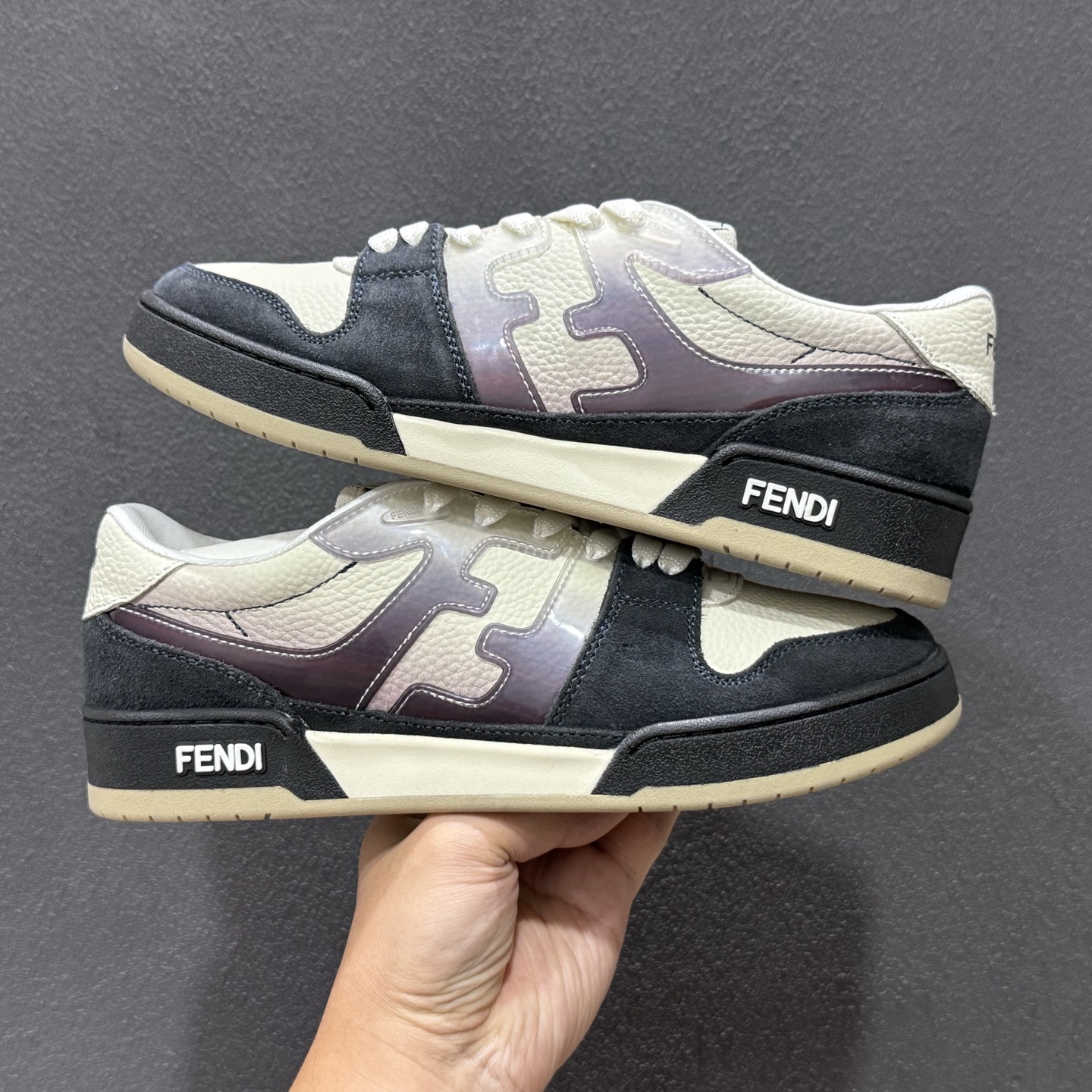 广东高端品质 FENDI芬迪 Match 圆头厚底 低帮板鞋 Fendi芬迪休闲鞋