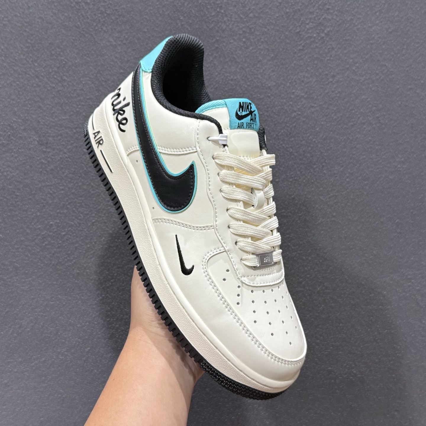 NIke Air Force 1 '07 LOW 杏白墨青 空军一号低帮 运动鞋 NH0601-583
