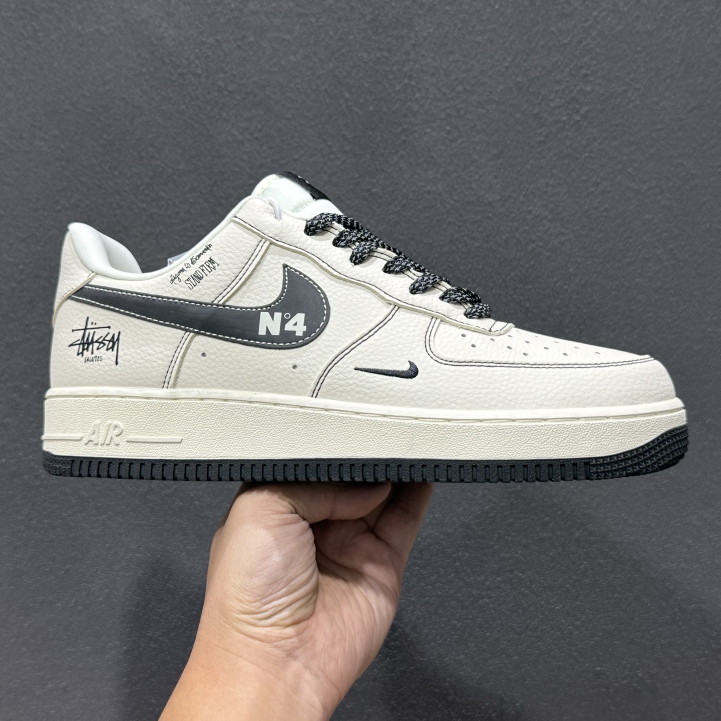 NIke Air Force 1 ’07 Low “斯图西联名–经典白黑” 空军一号低帮 DD1982-329
