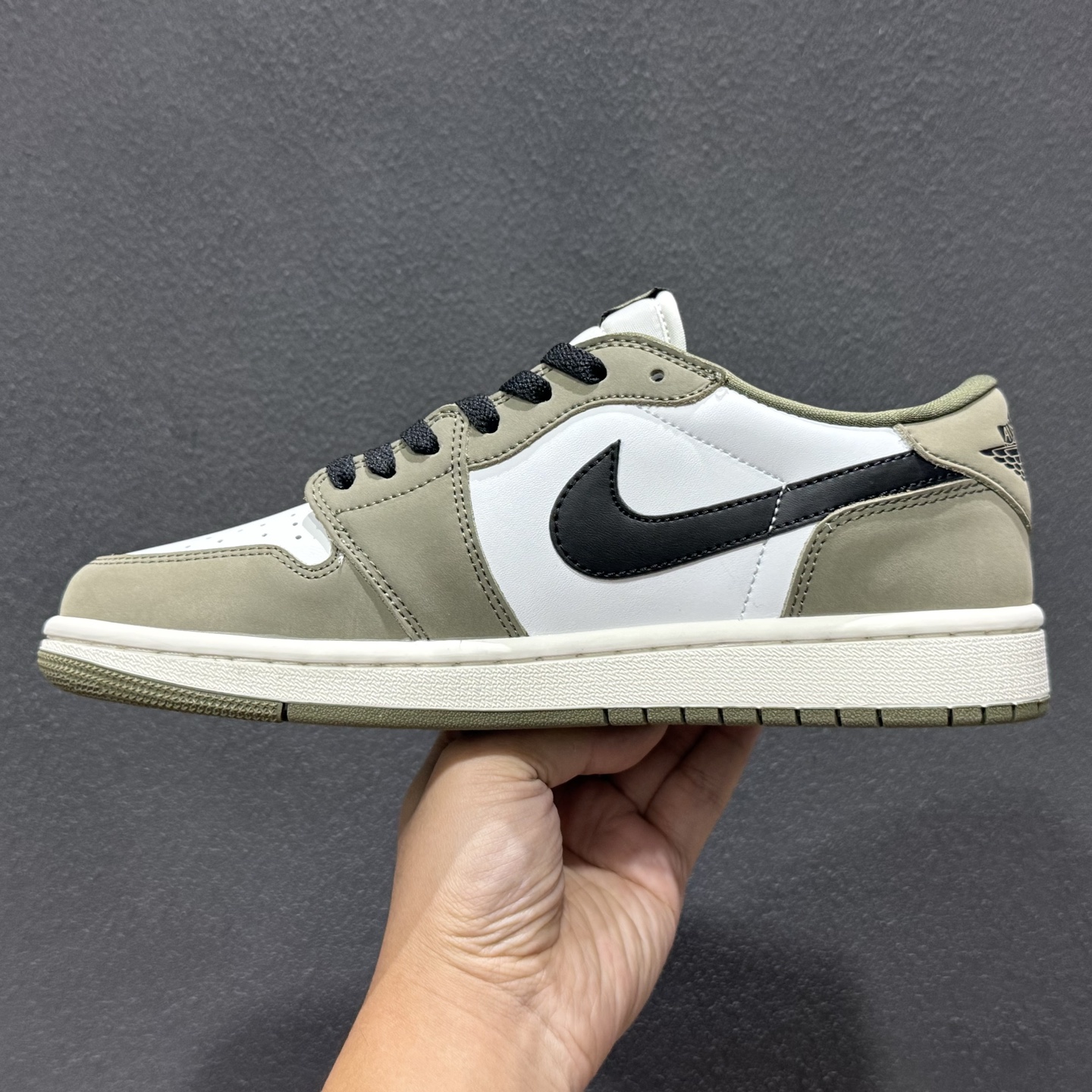 Air Jordan 1 Low 低帮黑摩卡 AJ1乔1低帮休闲板鞋 HQ6998-200
