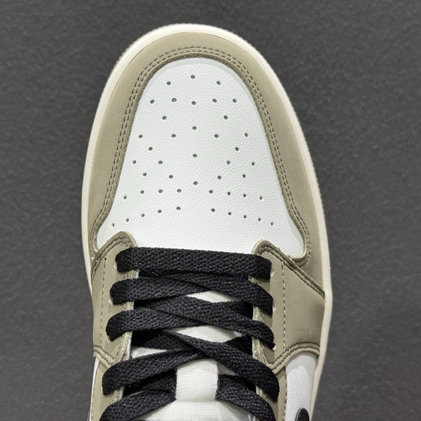 Air Jordan 1 Low 低帮黑摩卡 AJ1乔1低帮休闲板鞋 HQ6998-200