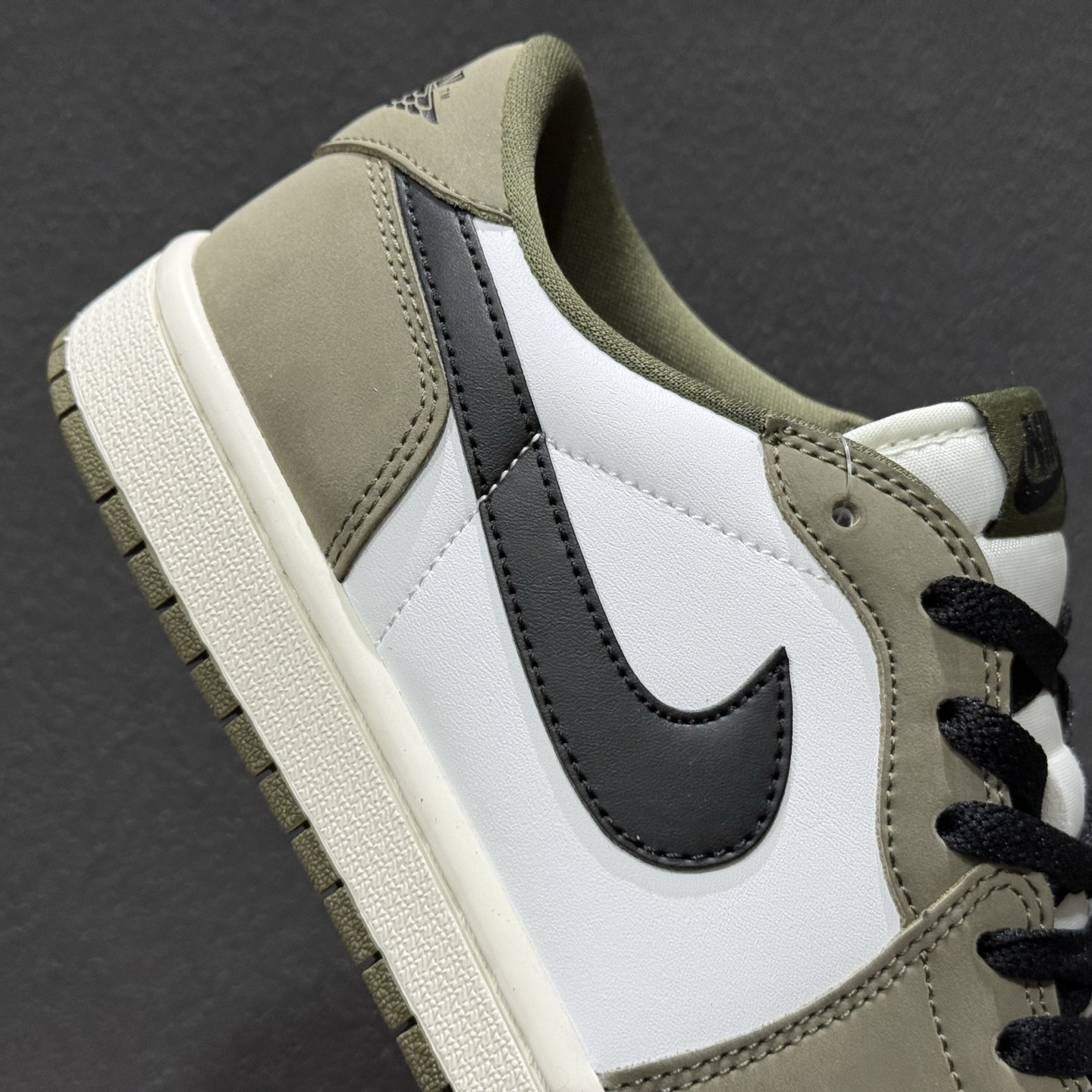 Air Jordan 1 Low 低帮黑摩卡 AJ1乔1低帮休闲板鞋 HQ6998-200