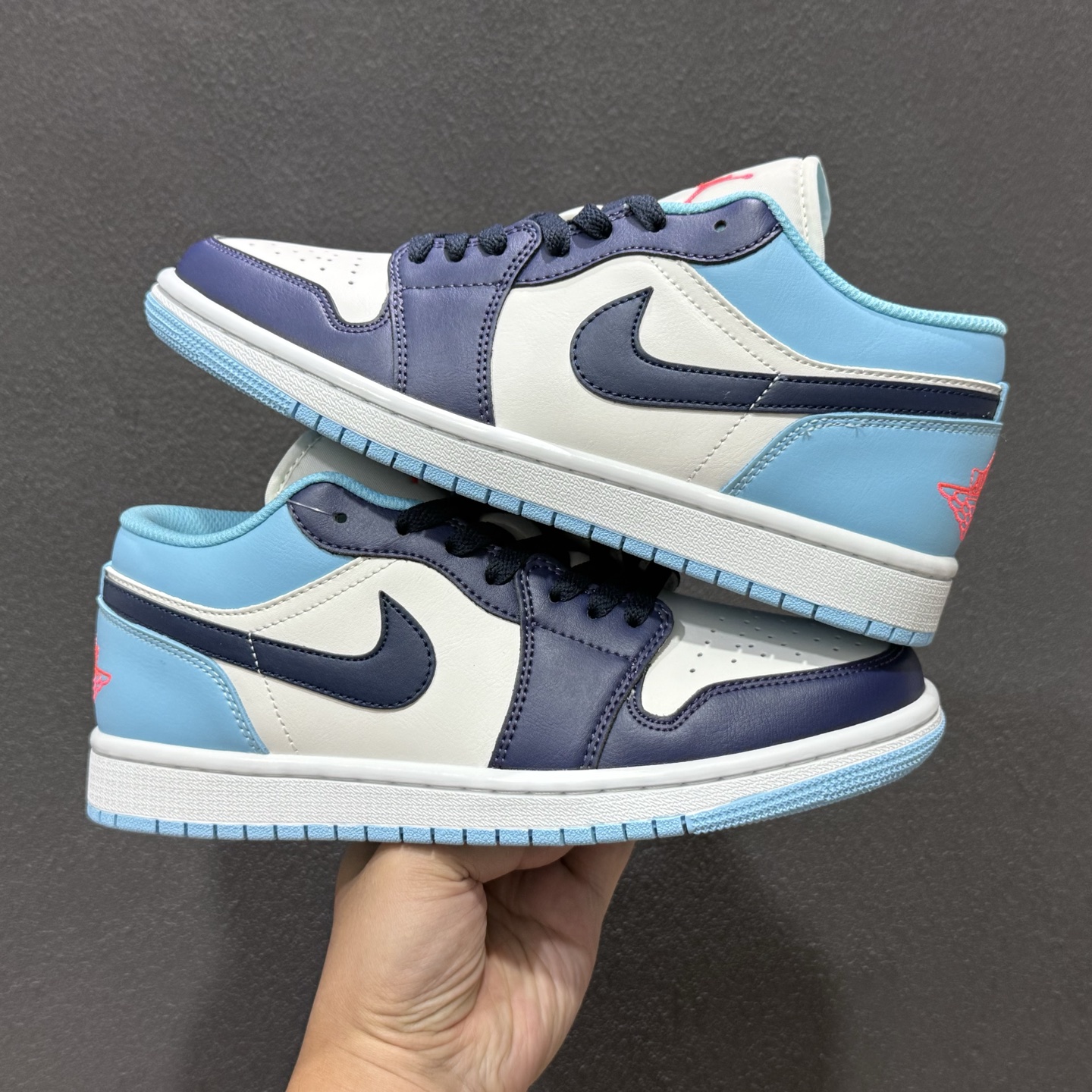 Jordan Air Jordan 1 Low 灰白 553558-149 Jordan Air Jordan 1 Low 灰白 553558-149