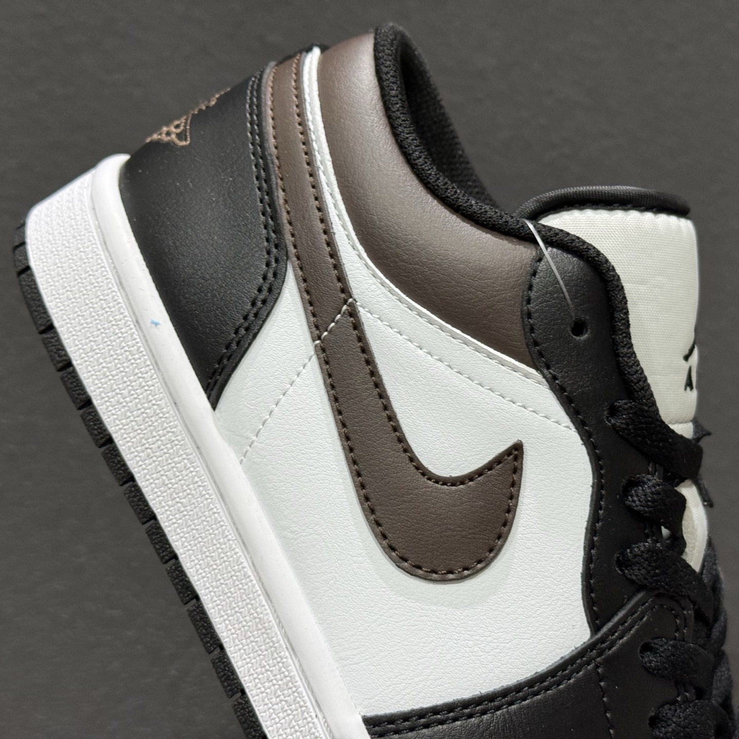 DT纯原 Air Jordan AJ1 Low 低帮 白黑棕 IO3393-010