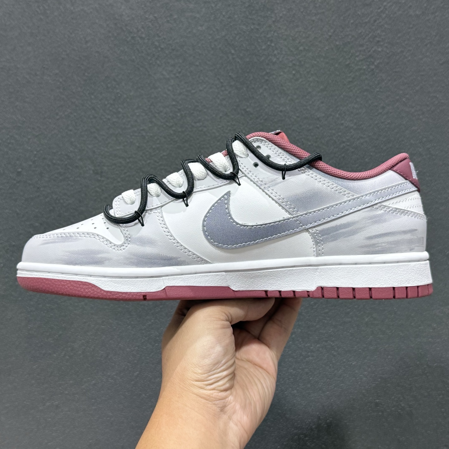 Nike SB Dunk Low 绑带 周年高端定制 低帮休闲板鞋 DV0833-112