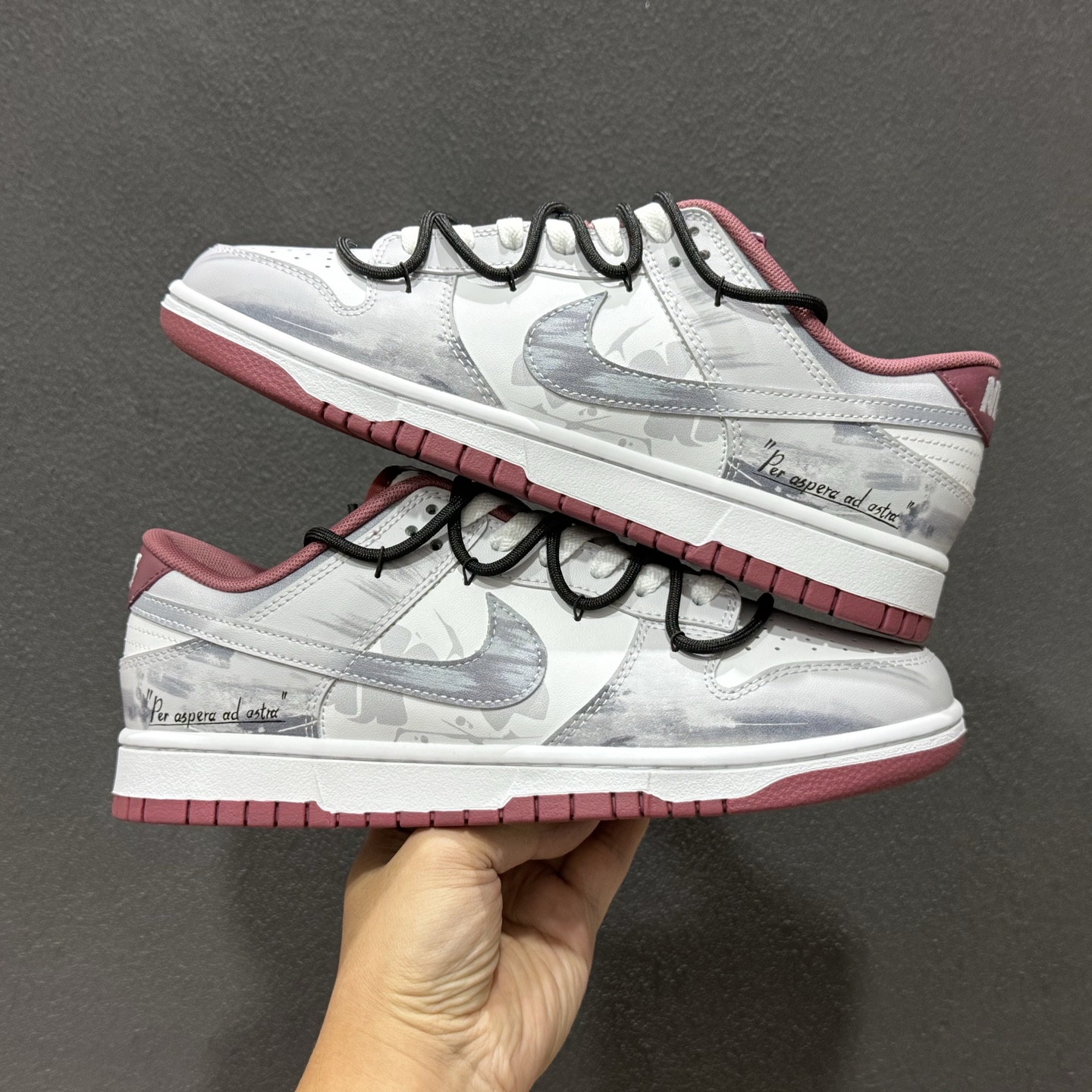 Nike SB Dunk Low 绑带 周年高端定制 低帮休闲板鞋 DV0833-112