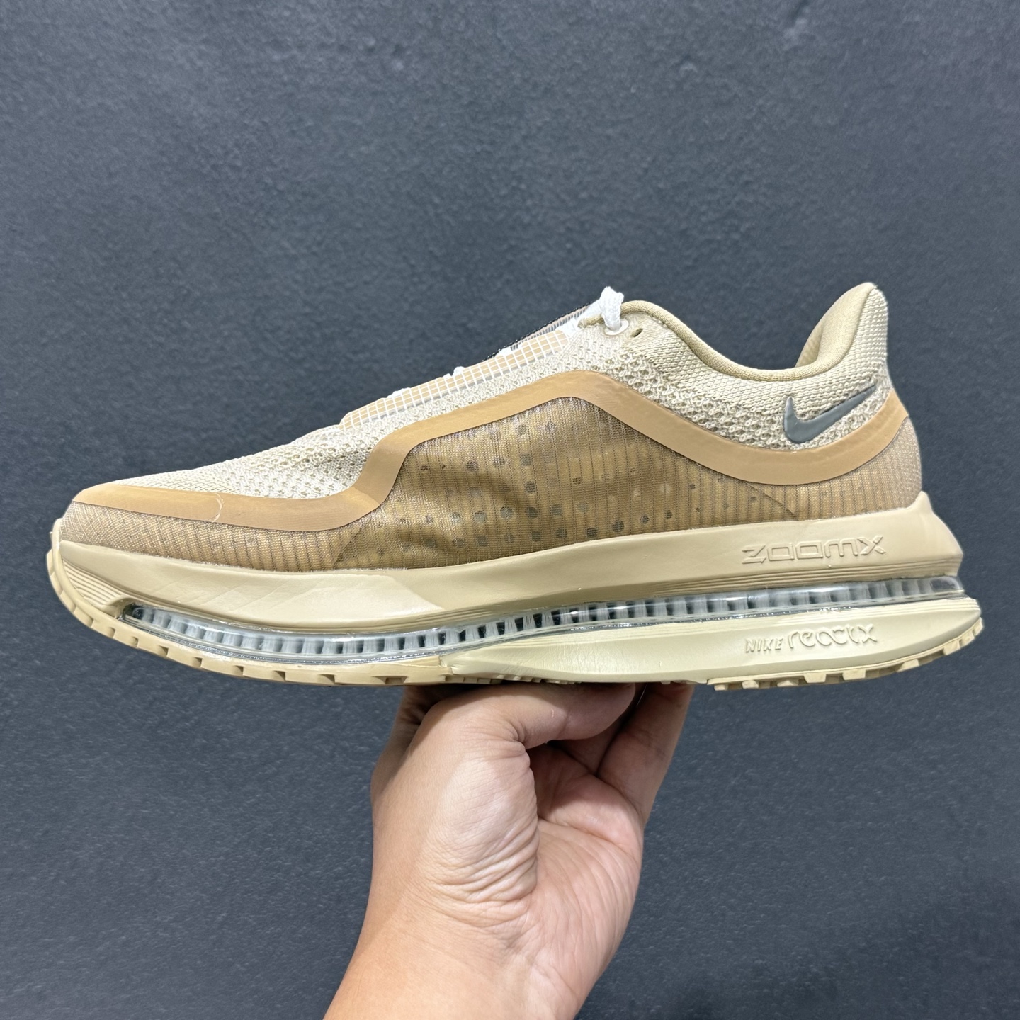 Nike Air Zoom Pegasus Premium 耐克网面全掌气垫缓震跑鞋 IH4369-200 Nike Air Zoom Pegasus Premium 耐克网面全掌气垫缓震跑鞋 IH4369-200