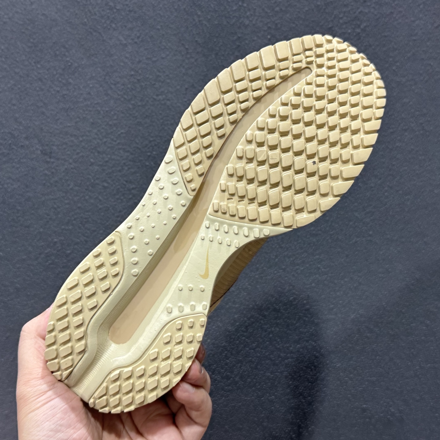 Nike Air Zoom Pegasus Premium 耐克网面全掌气垫缓震跑鞋 IH4369-200 Nike Air Zoom Pegasus Premium 耐克网面全掌气垫缓震跑鞋 IH4369-200