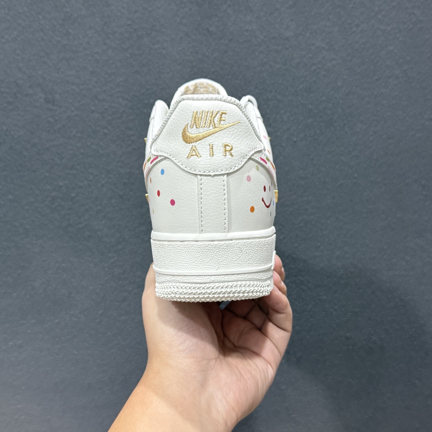 爆款定制 二次元主题 Nike Air Force 1 Low’07 四勾彩喷 空军一号低帮休闲板鞋 ZH0316-151 爆款定制 二次元主题 Nike Air Force 1 Low’07 四勾彩喷 空军一号低帮休闲板鞋 ZH0316-151