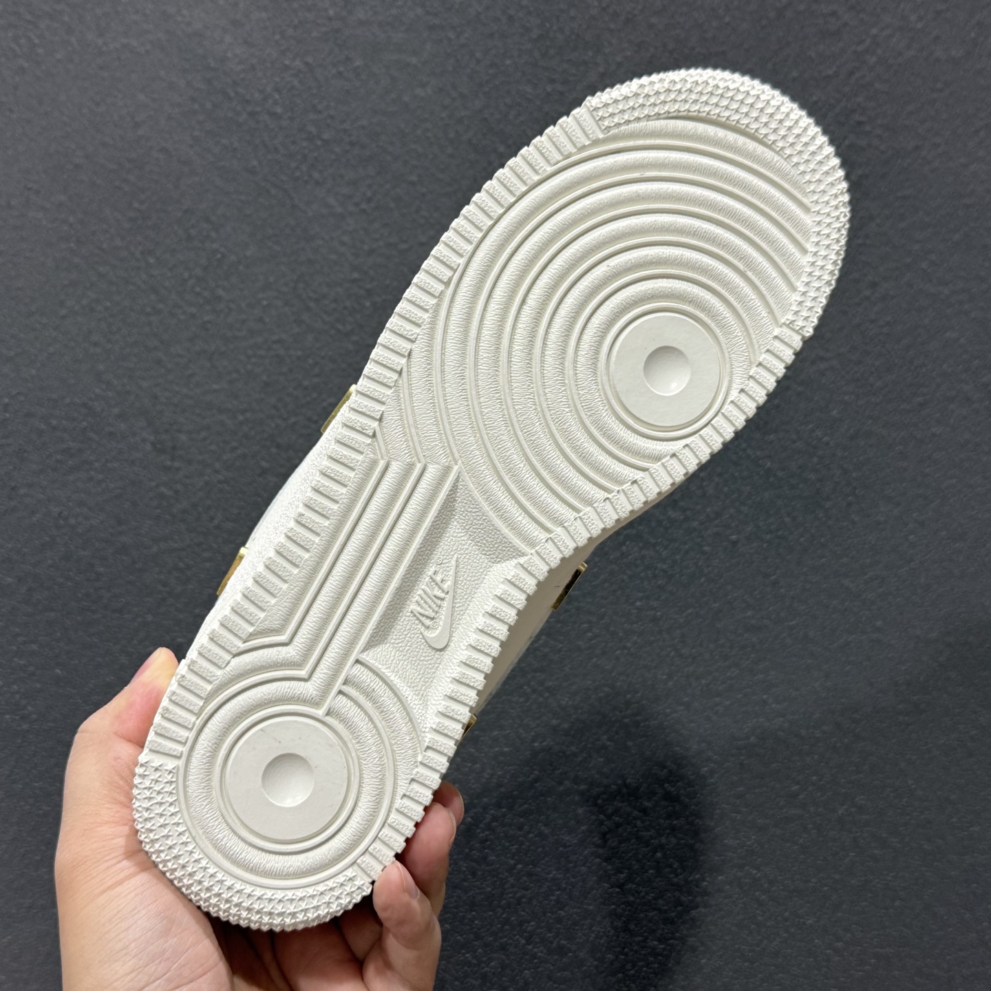 爆款定制 二次元主题 Nike Air Force 1 Low’07 四勾彩喷 空军一号低帮休闲板鞋 ZH0316-151 爆款定制 二次元主题 Nike Air Force 1 Low’07 四勾彩喷 空军一号低帮休闲板鞋 ZH0316-151