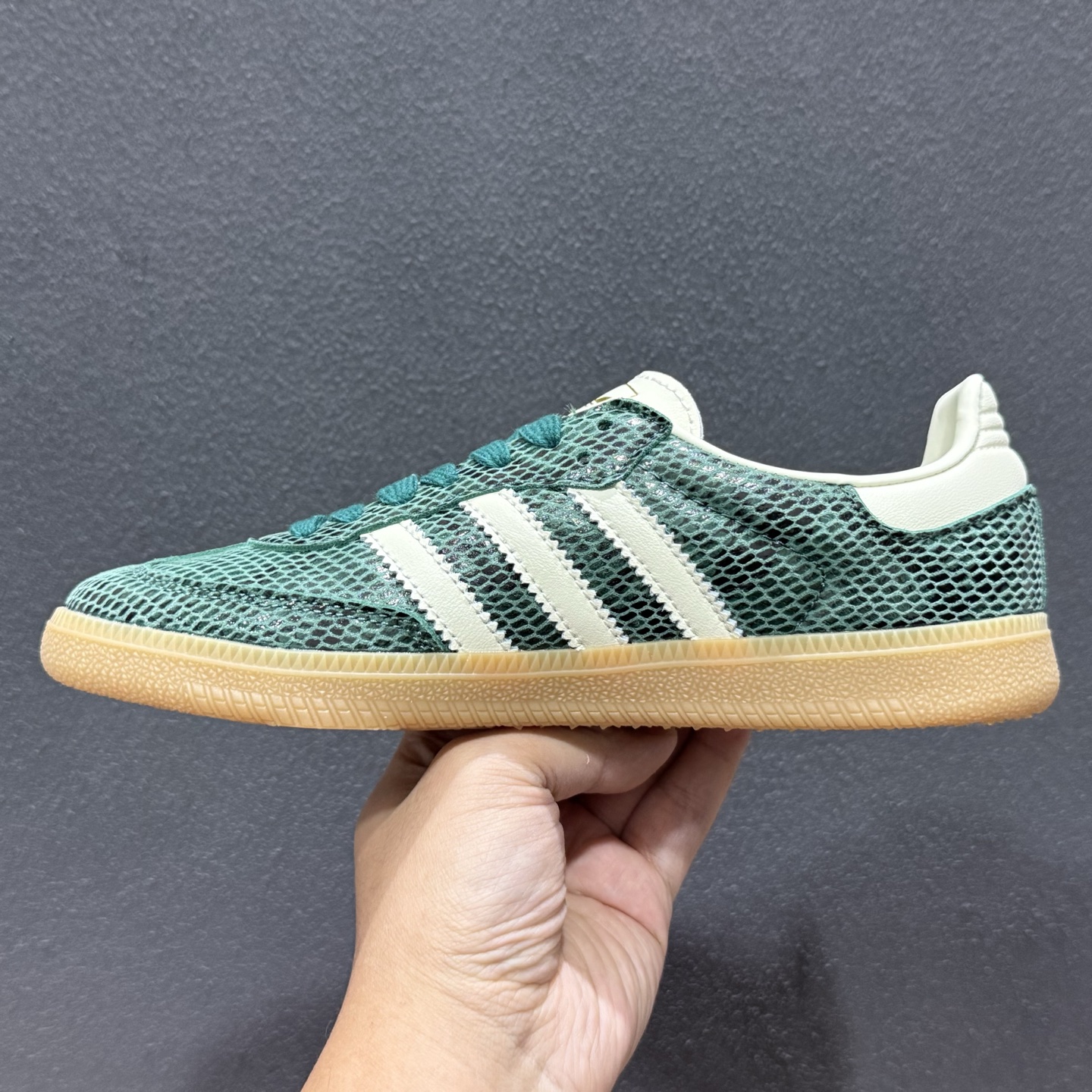 AD 阿迪 Samba 桑巴低帮休闲运动板鞋 JR8848-126