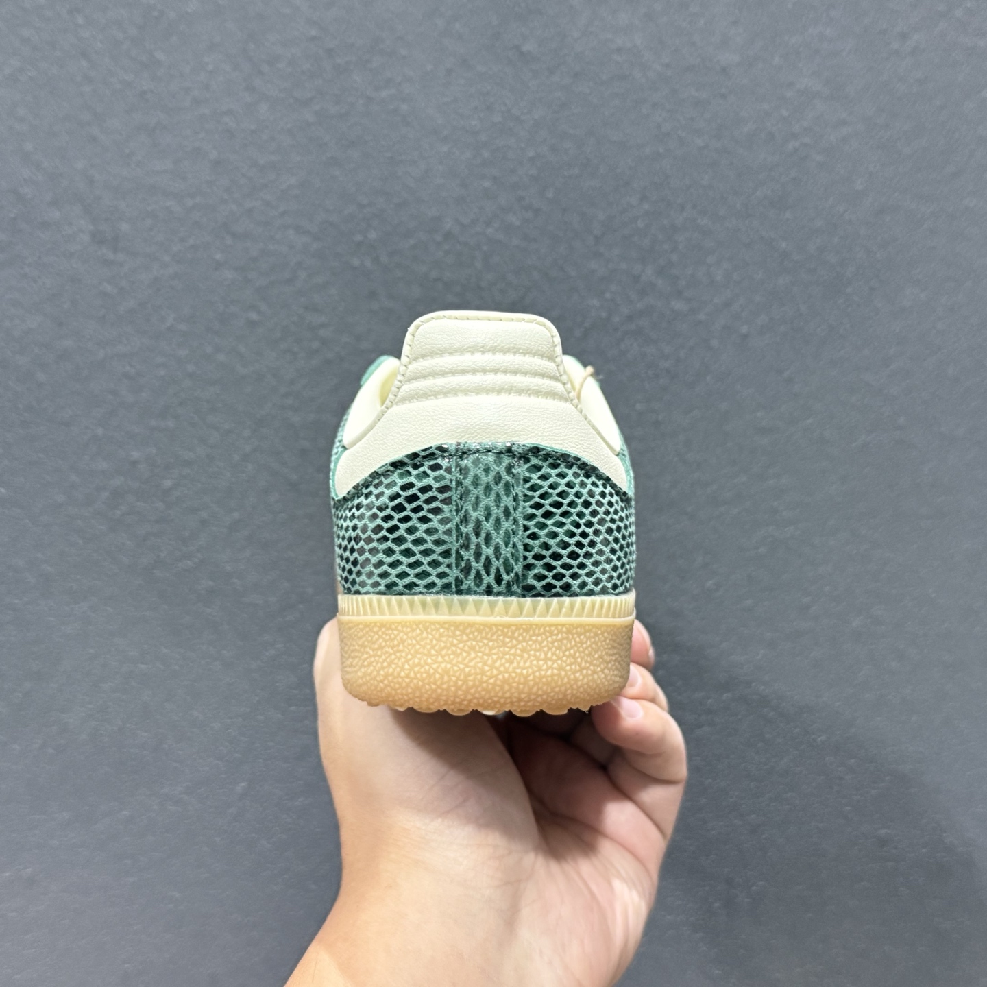 AD 阿迪 Samba 桑巴低帮休闲运动板鞋 JR8848-126