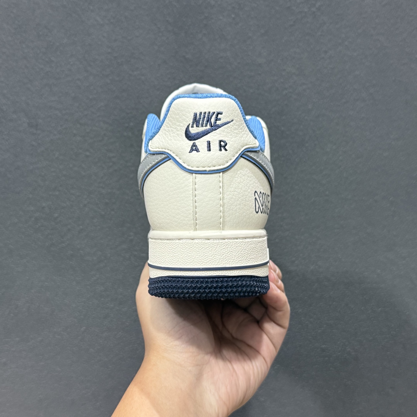 NIke Air Force 1 '07 Low “NIKE蓝-米蓝拼接”空军一号 低帮 运动鞋 JP8028-067