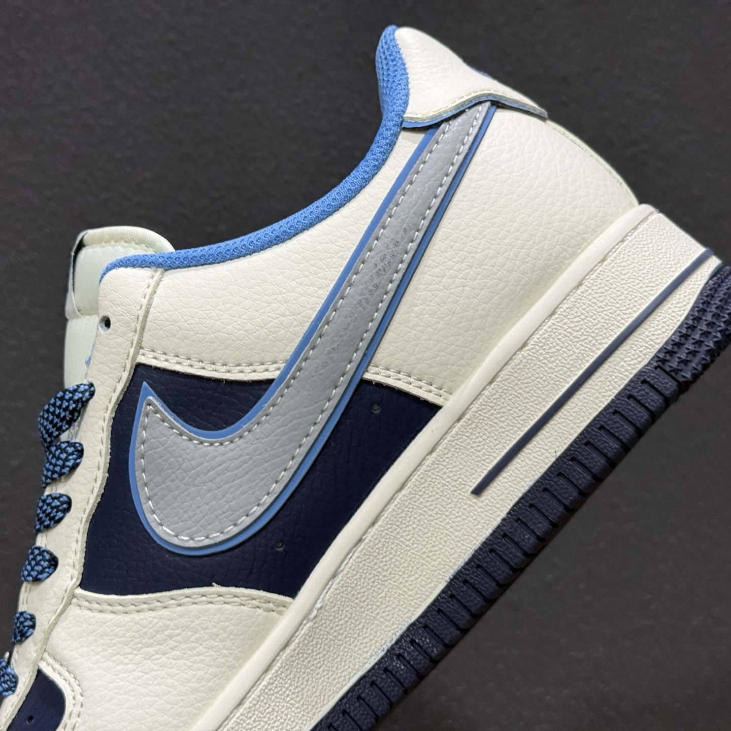 NIke Air Force 1 '07 Low “NIKE蓝-米蓝拼接”空军一号 低帮 运动鞋 JP8028-067