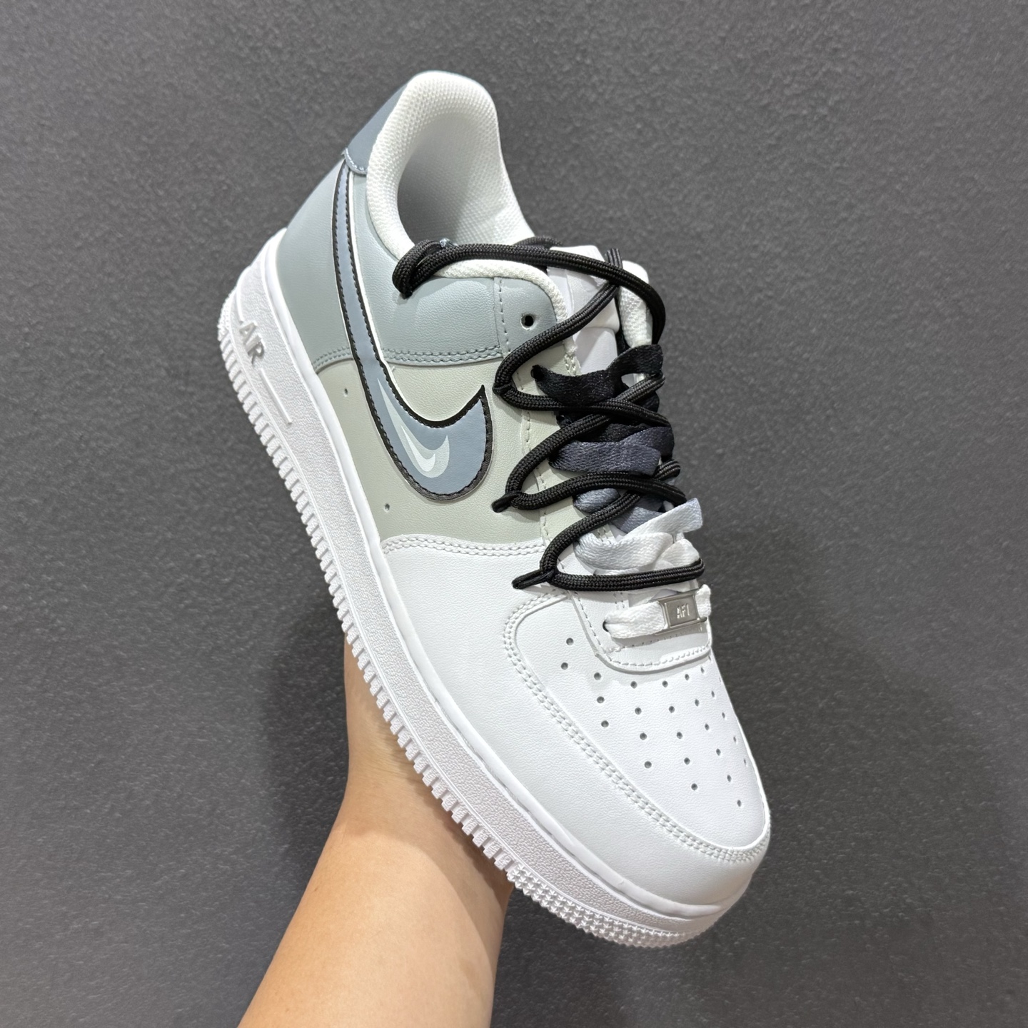NK Air Force 1 空军一号 CW2288-111 NK Air Force 1 空军一号 CW2288-111