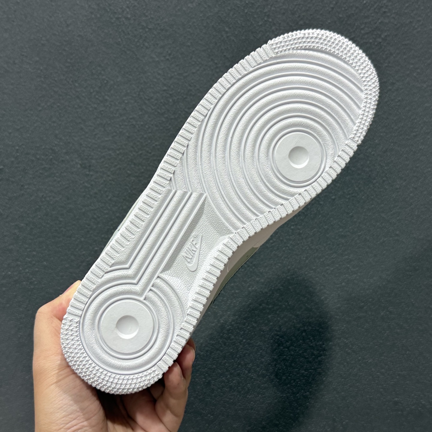 NK Air Force 1 空军一号 CW2288-111 NK Air Force 1 空军一号 CW2288-111