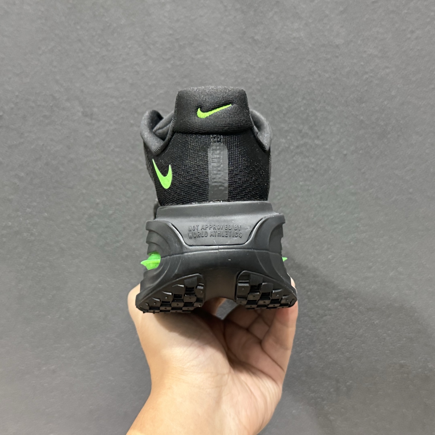 Nike ZOOM PREMIUM 耐克 飞马 舒适减震防滑 低帮跑步鞋 FN8453-006 Nike ZOOM PREMIUM 耐克 飞马 舒适减震防滑 低帮跑步鞋 FN8453-006