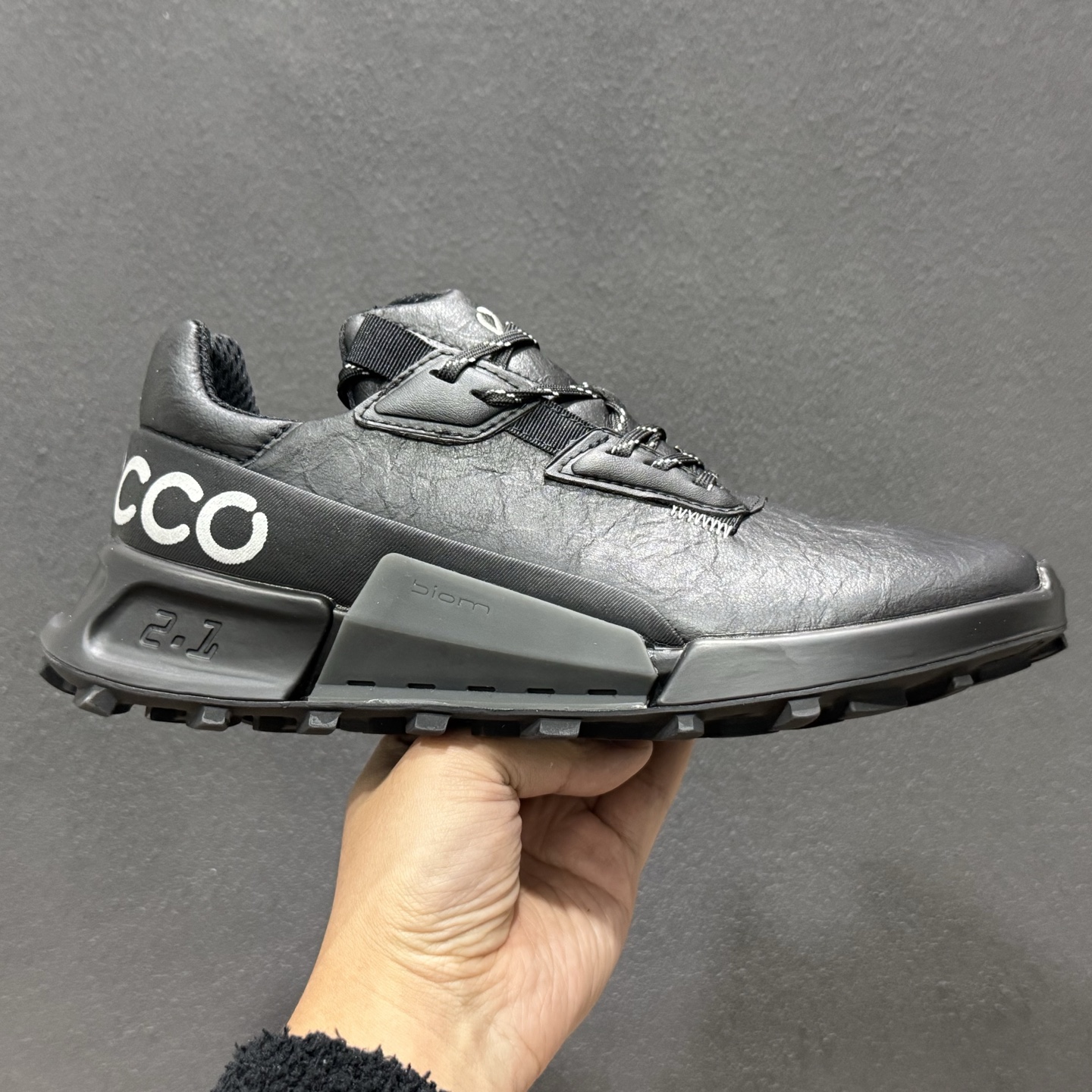 ECCO爱步男款跑步鞋 防滑缓震透气运动鞋健步BIOM2.1越野系列 ECCO爱步男款跑步鞋 防滑缓震透气运动鞋健步BIOM2.1越野系列