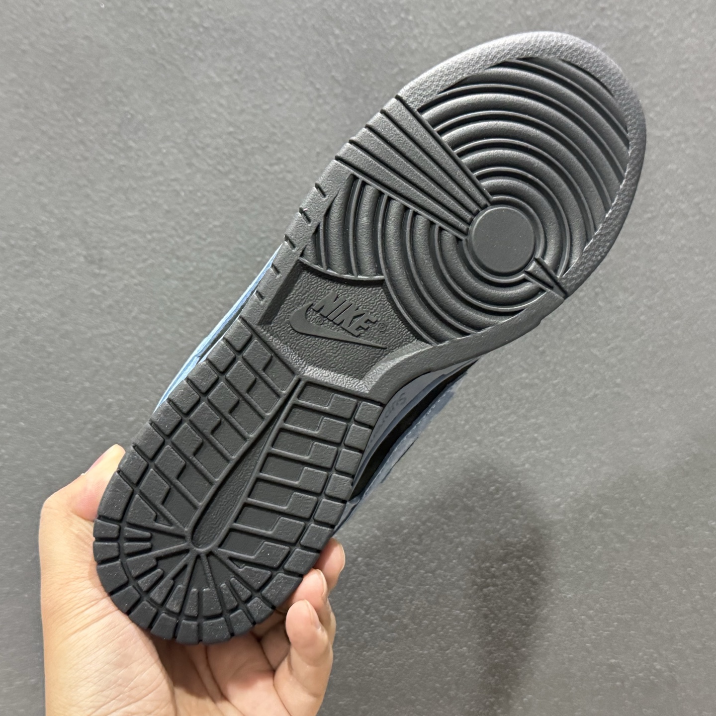 YC版 Supreme x NK Dunk Low SUP 联名款 低帮休闲滑板鞋 HQ8487-400