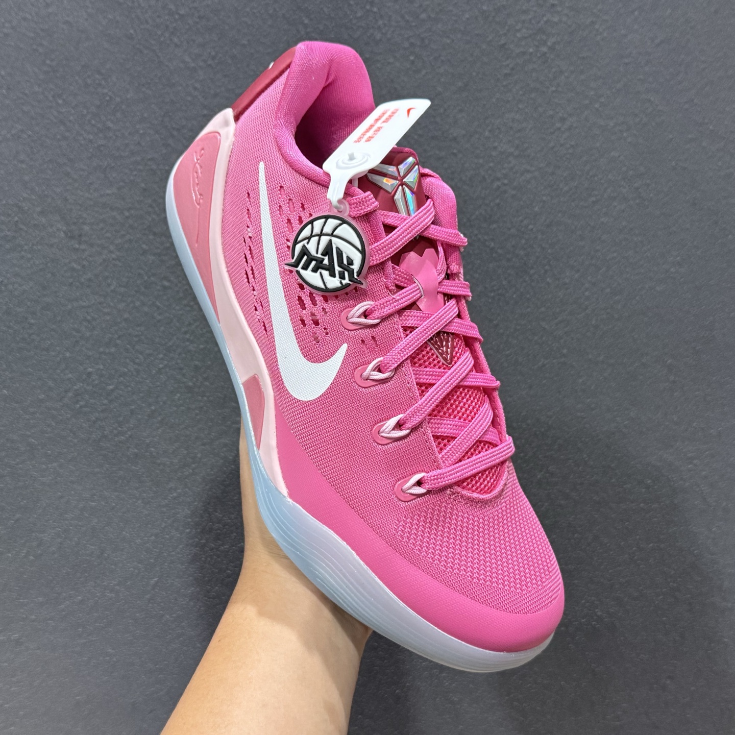 NK Kobe 9 Low EM Think Pink PE 灭世纯原 科比9代乳 腺癌粉色 HQ4995-600