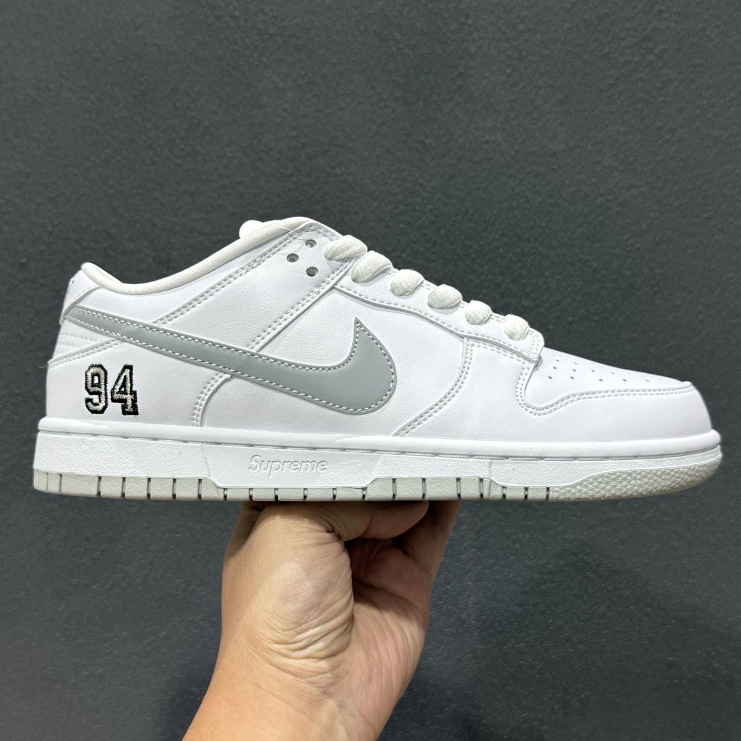 Supreme x Nike Dunk SBDunk Low 联名棕黄 低帮休闲滑板鞋 HQ8487-100