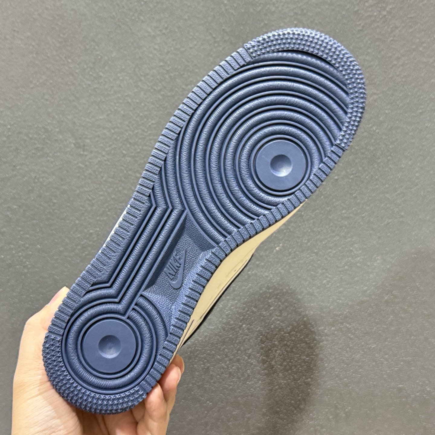 NIke Air Force 1 '07 Low “Supreme-午夜蓝”空军一号 低帮 JP8028-061 NIke Air Force 1 '07 Low “Supreme-午夜蓝”空军一号 低帮 JP8028-061