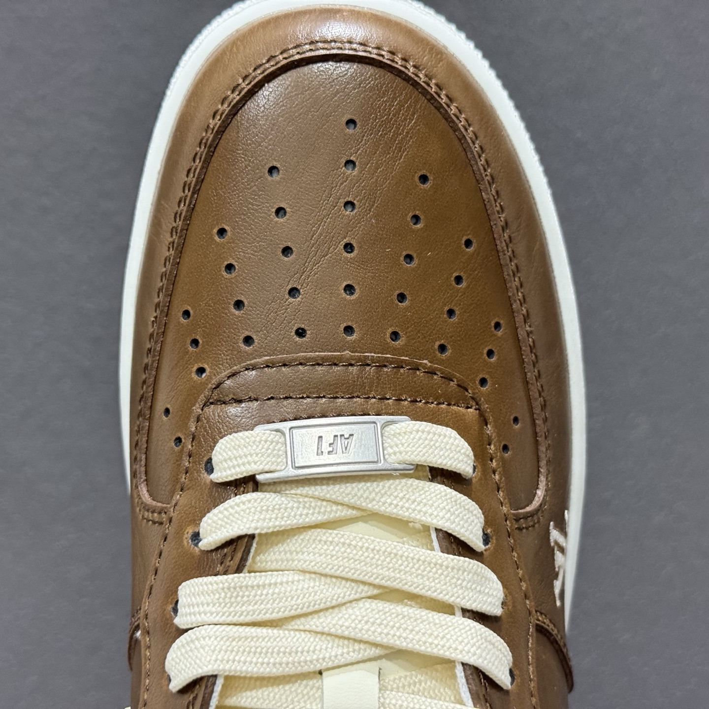 NIke Air Force 1 '07 Low “LV联名--焦糖拿铁” 空军一号低帮 NH0601-587 NIke Air Force 1 '07 Low “LV联名--焦糖拿铁” 空军一号低帮 NH0601-587