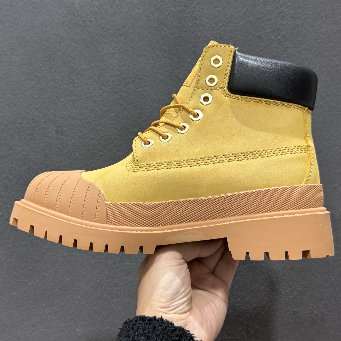 Timberland添柏岚/天伯伦大黄靴 PREMIUM系列 简约舒适 厚底 马丁靴情侣款黄色