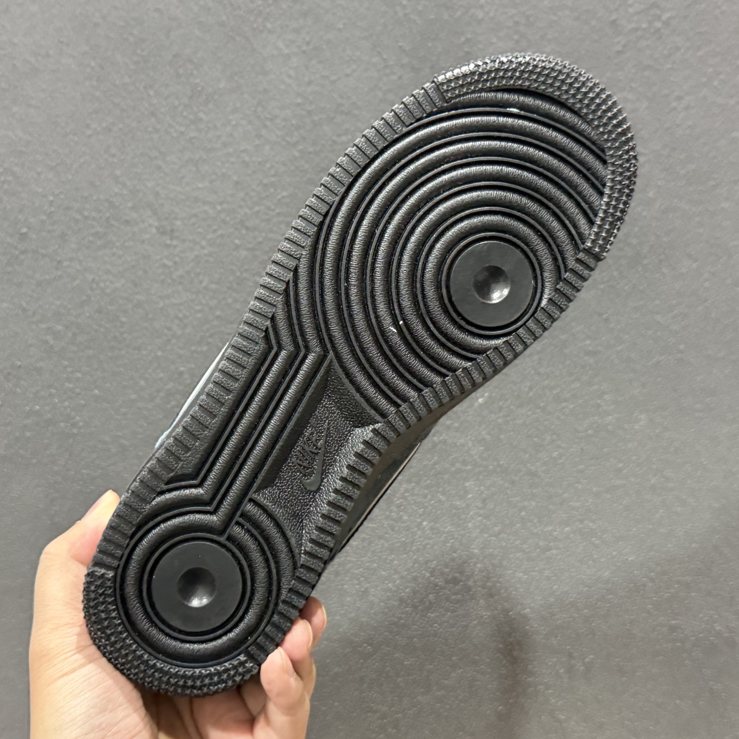 爆款定制 Nike Air Force 1 07 Low “深蓝黑”全麂皮 秋冬 空军一号低帮休闲板鞋 ZH0316-157