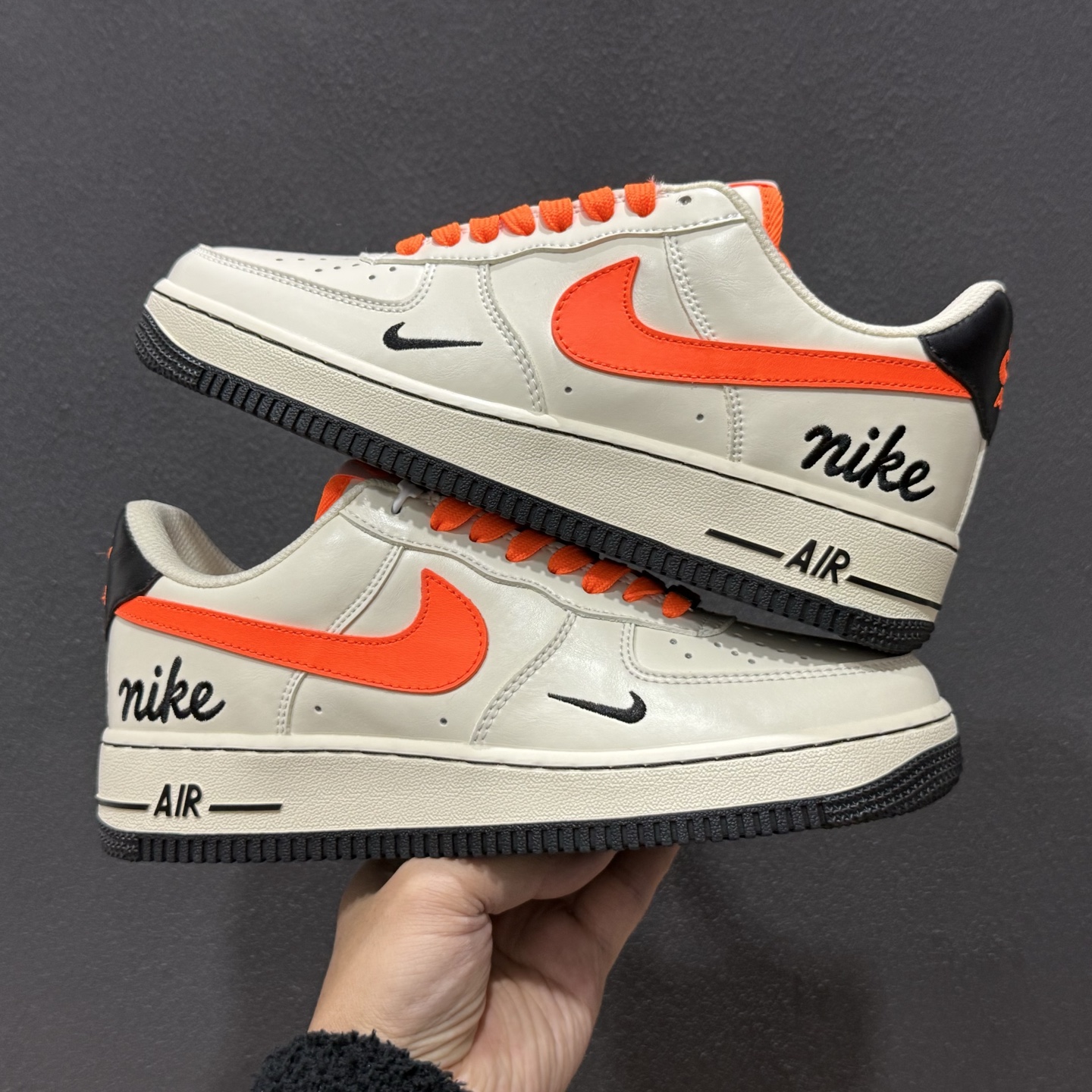 NIke Air Force 1 '07 Low 米白艳橙 空军一号低帮 运动鞋 NH0601-582