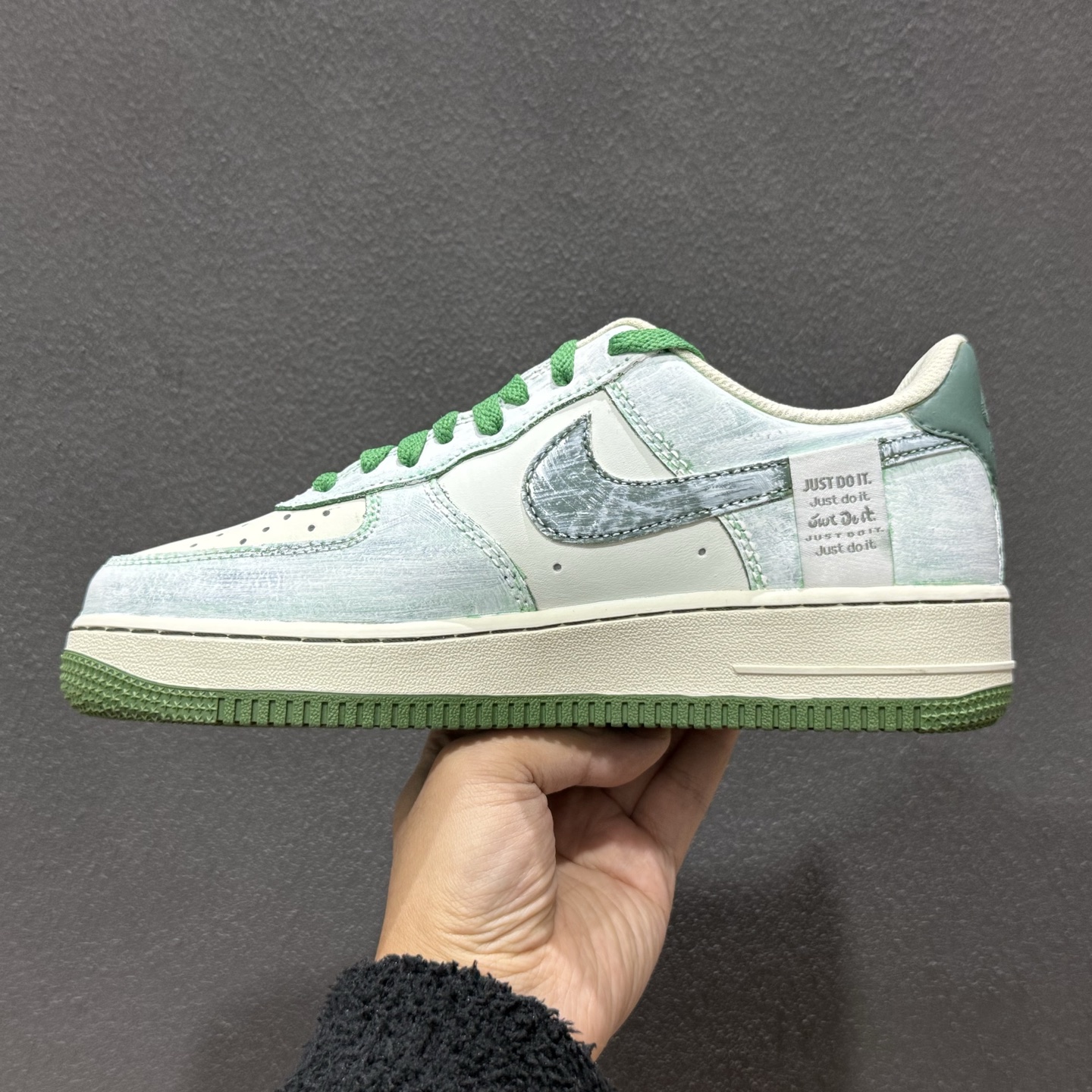 手绘涂鸦“青竹墨韵”Nike Air Force 1 “Bamboo in Ink Wash”空军一号定制板鞋 FB1839-123