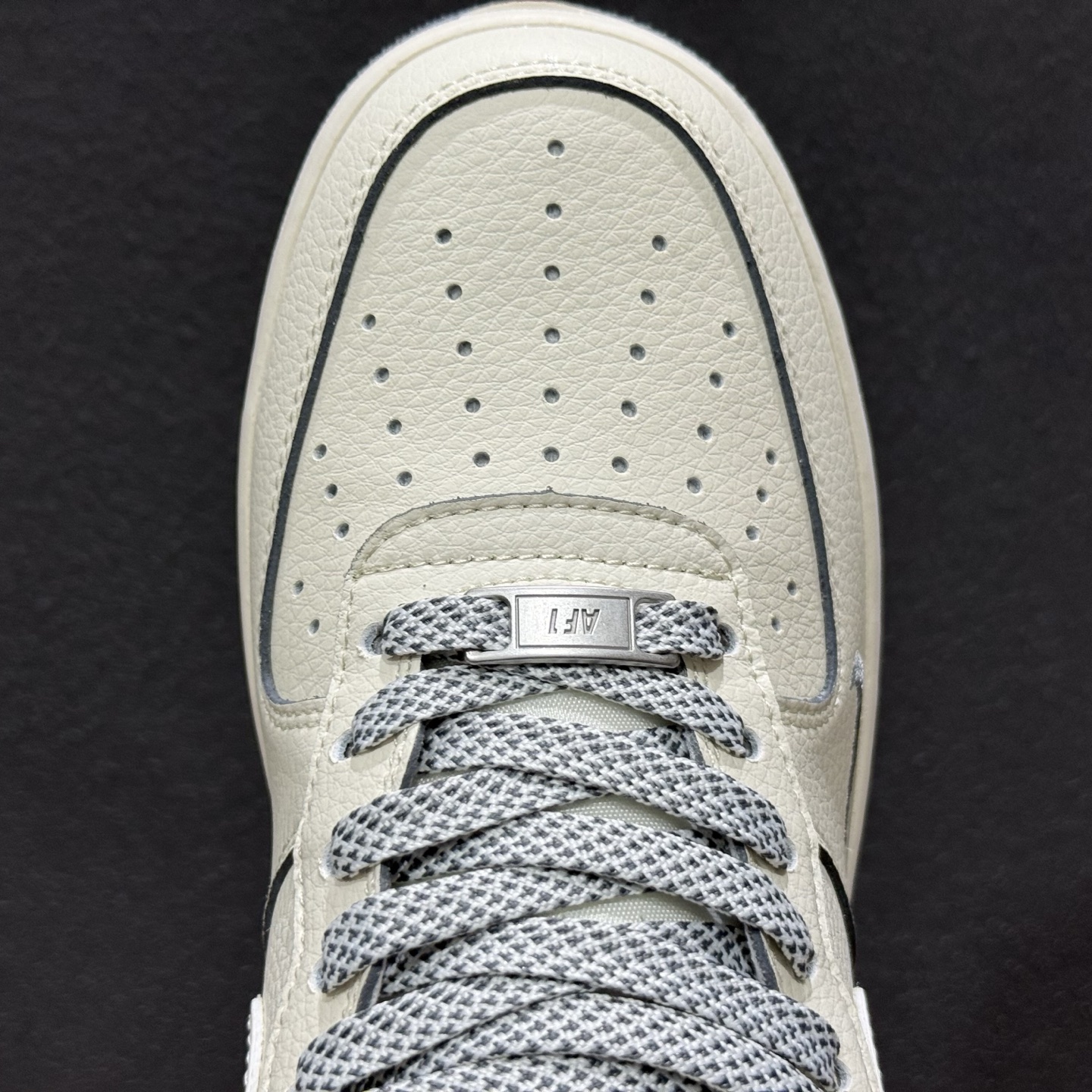 260 NIke Air Force 1 '07 Low “北面联名-米灰网格”空军一号 JP8028-058